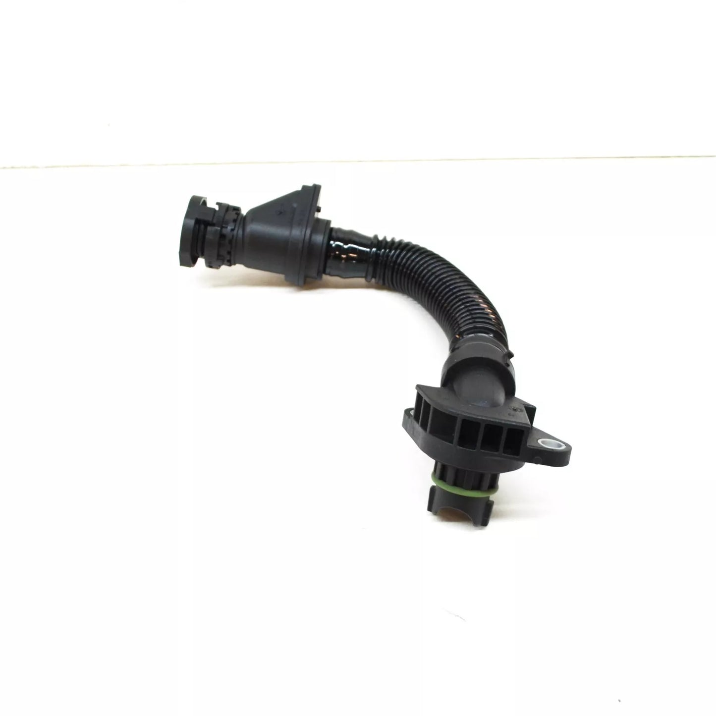 NEW BMW M5 F10 ENGINE CRANKCASE BREATHER HOSE 11157843151 7843151 ORIGINAL