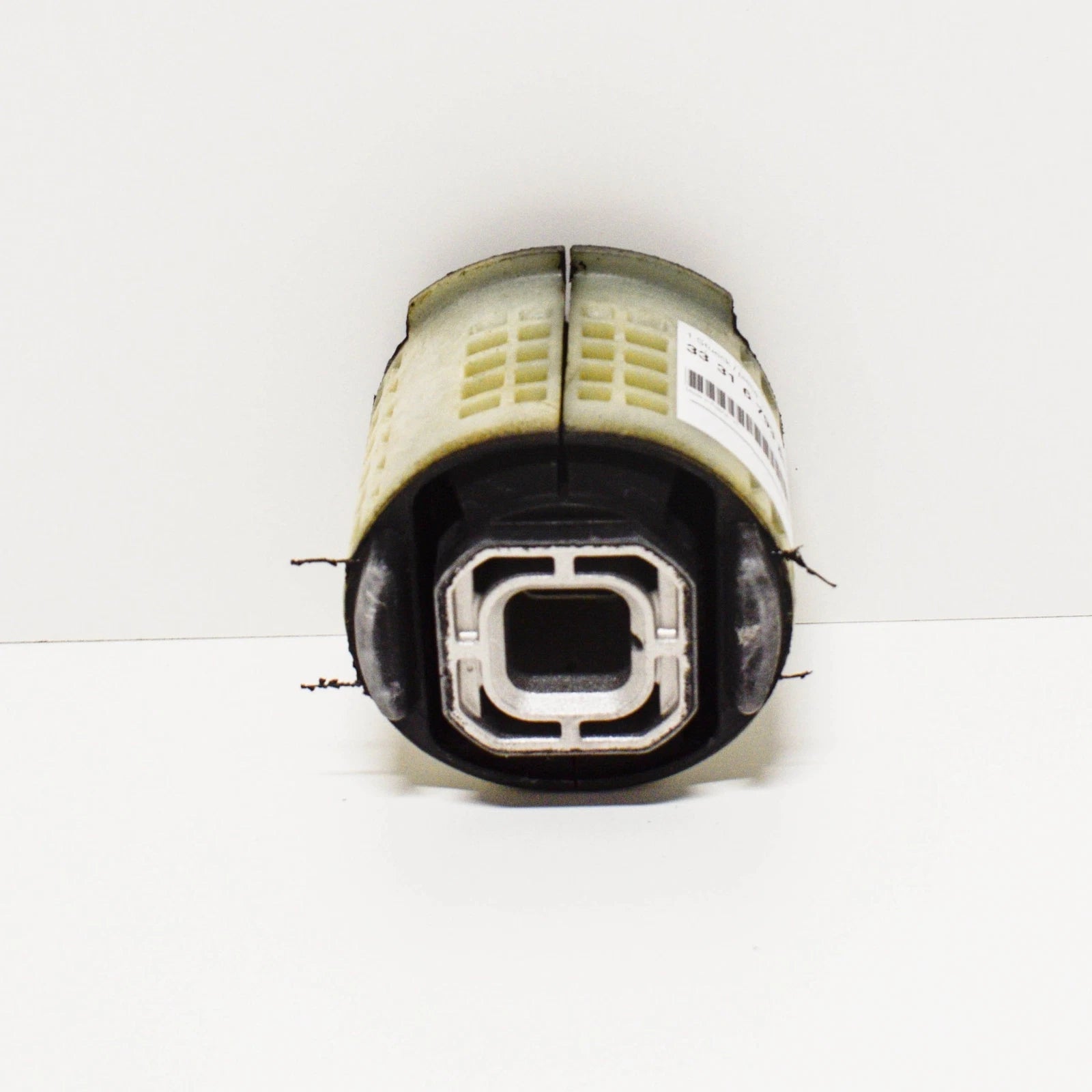 NEW BMW 5 F10 REAR AXLE RUBBER BUSHING MOUNTING 33316793864 ORIGINAL