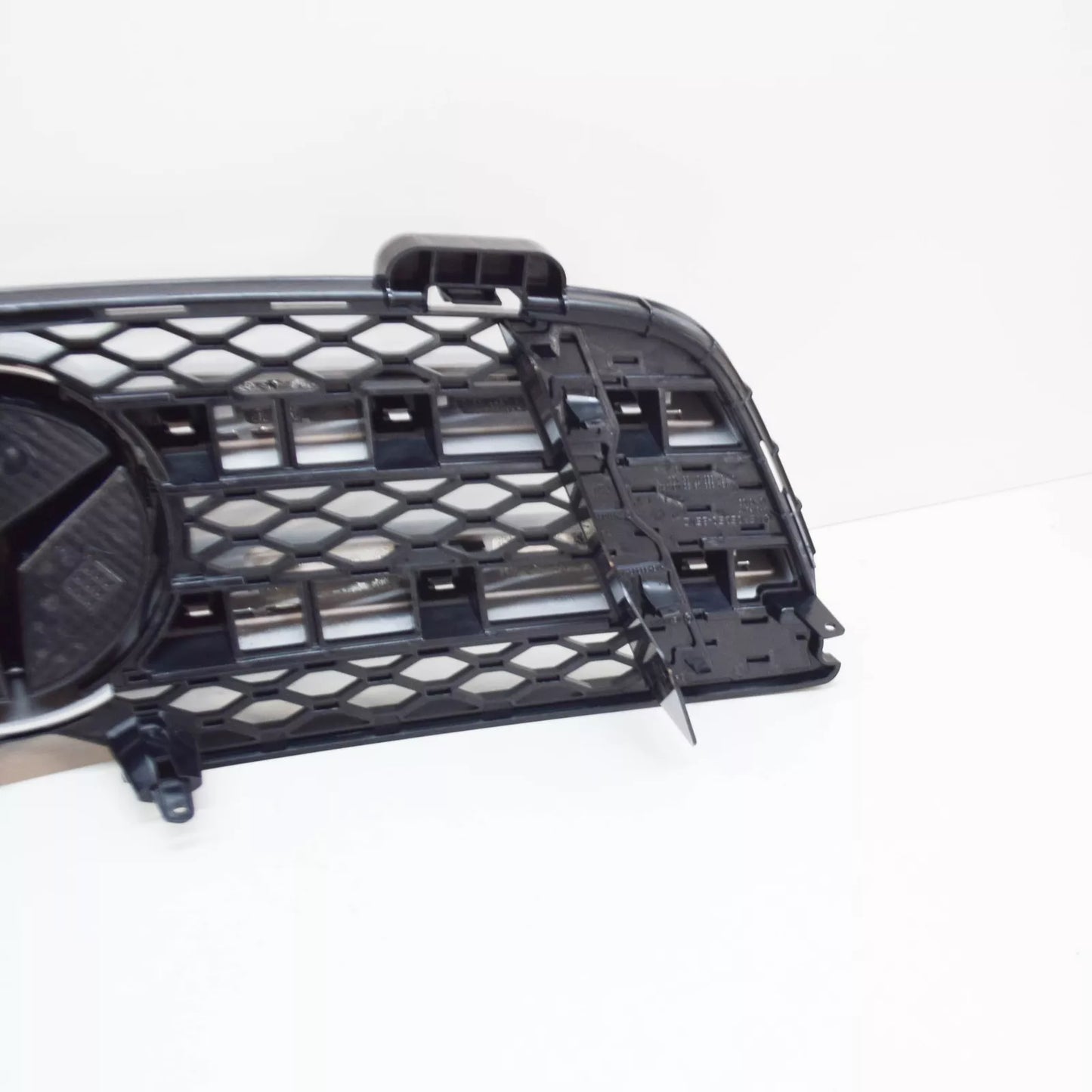 NEW MB M W164 FRONT BUMPER CENTER RADIATOR GRILLE A16488001859776 ORIGINAL