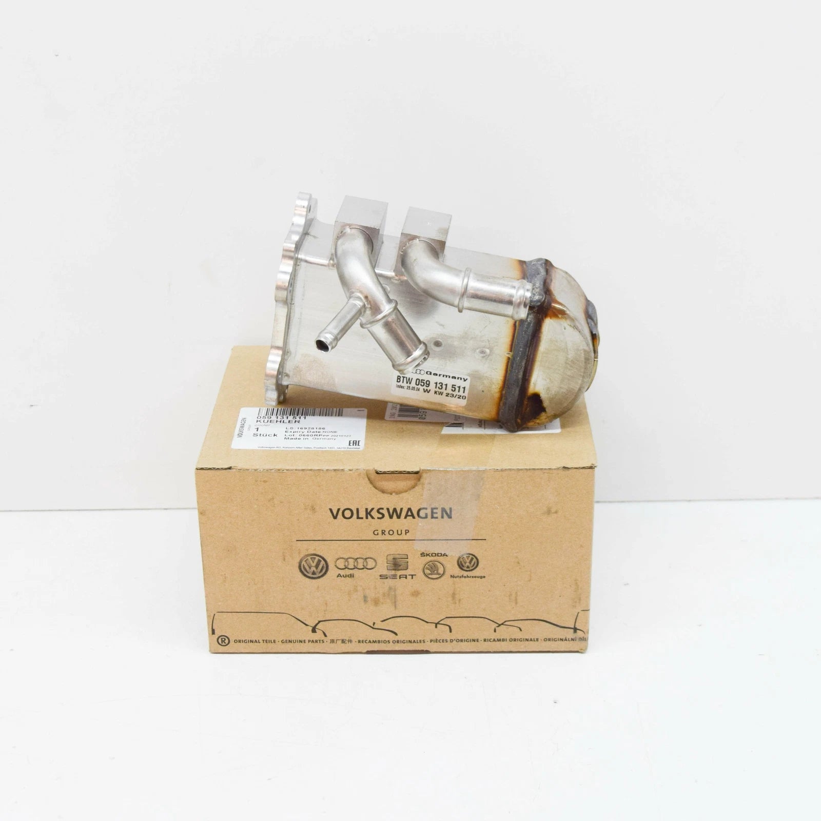 NEW AUDI A4 B7 EXHAUST RECUPERATION COOLER 059131511 ORIGINAL