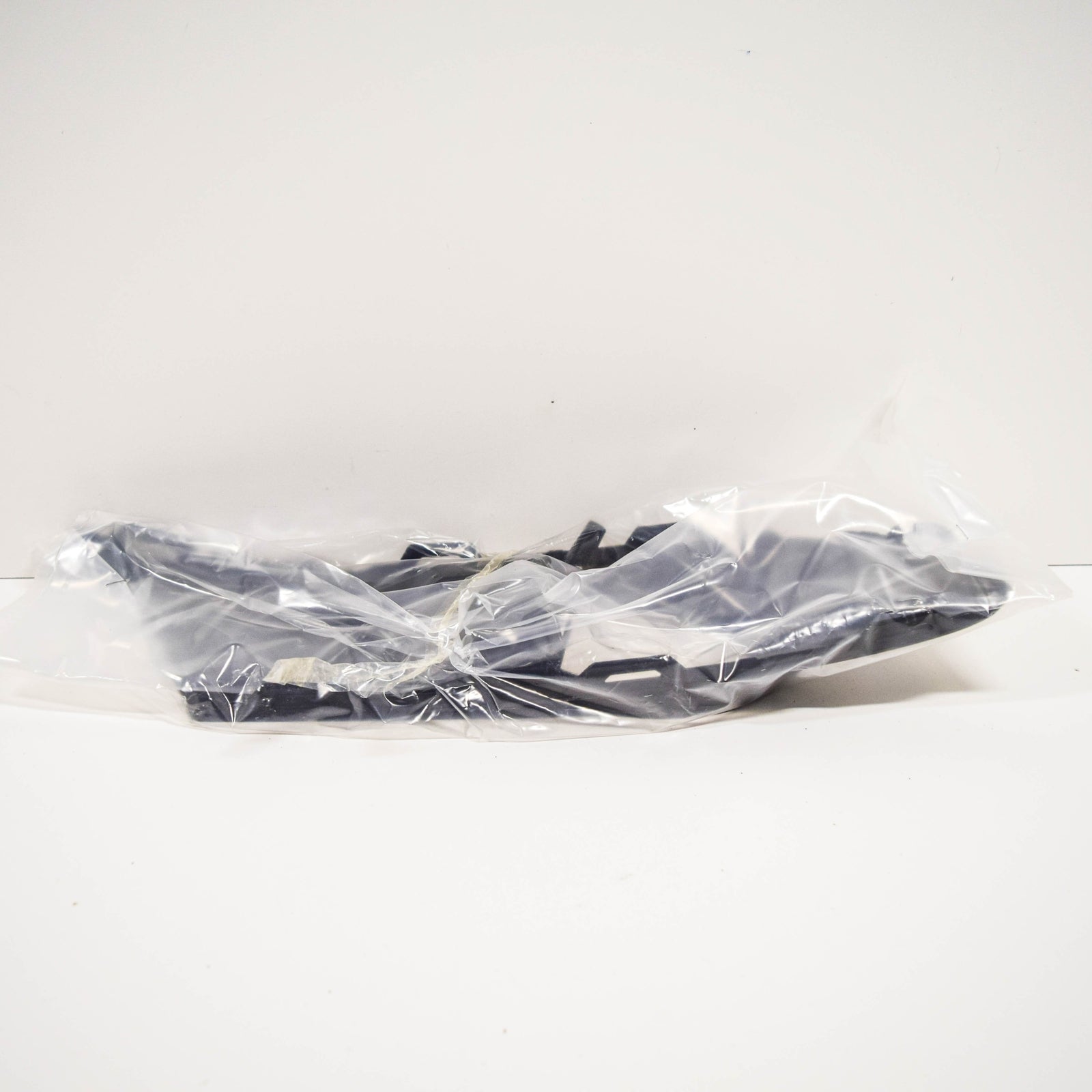 NEW VW GOLF PLUS MK5 FRONT BUMPER LEFT AIR VENT GRILLE 5M0853665K9B9 ORIGINAL