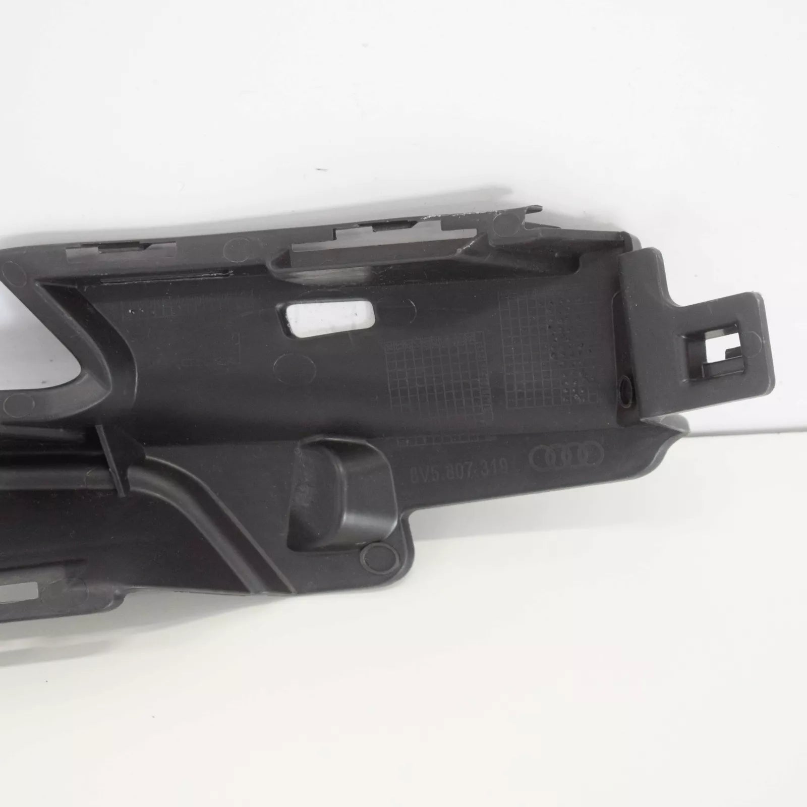 NEW AUDI A3 8V FRONT BUMPER LEFT CLOSING ELEMENT 8V5807319 ORIGINAL