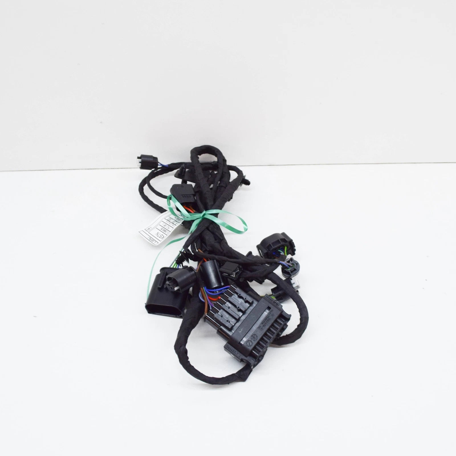 NEW BMW 5 F10 ELECTRICAL FRONT END WIRING HARNESS 61129291093 ORIGINAL