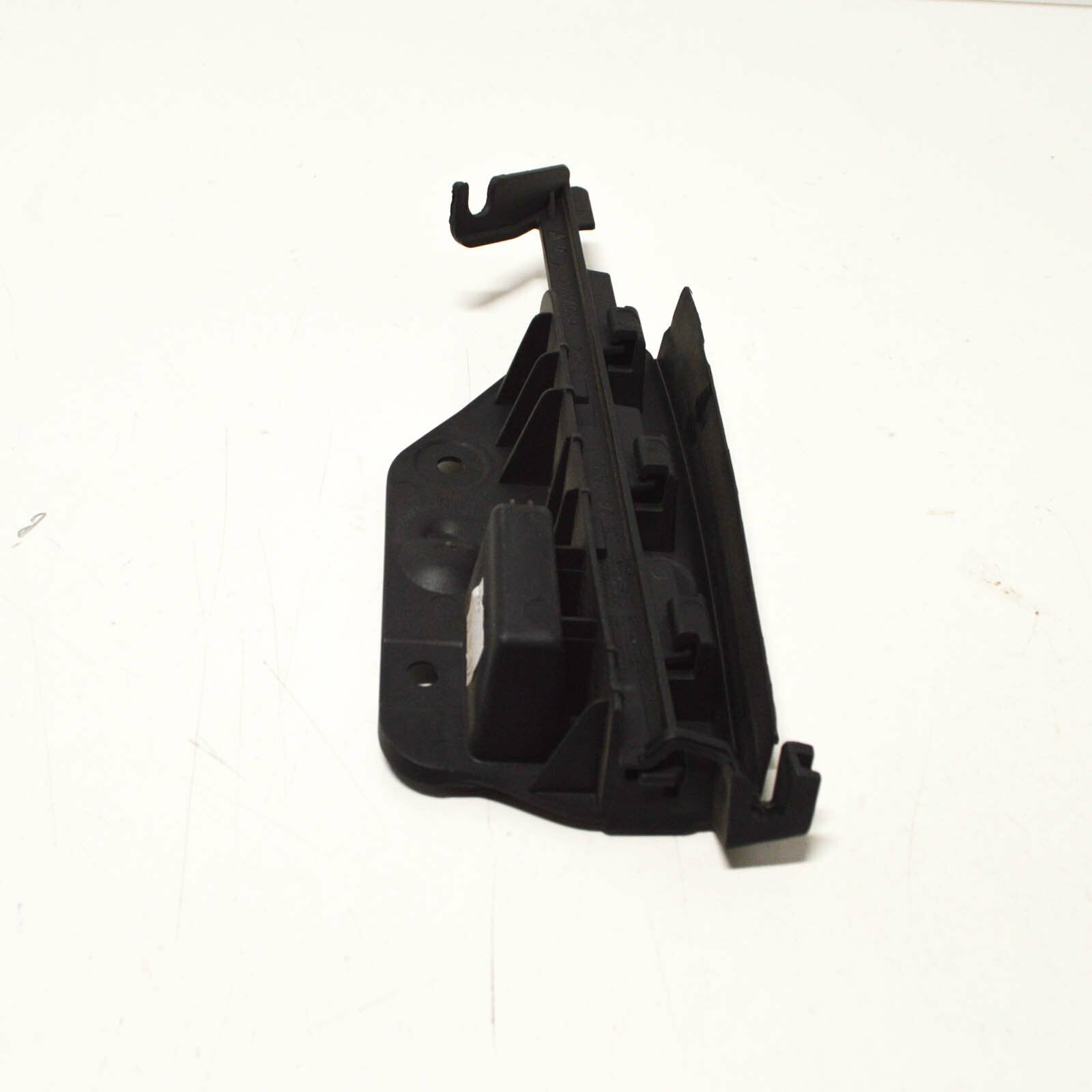 NEW VOLKSWAGEN EOS FRONT BUMPER LOWER RIGHT GUIDE 1Q0807050B ORIGINAL