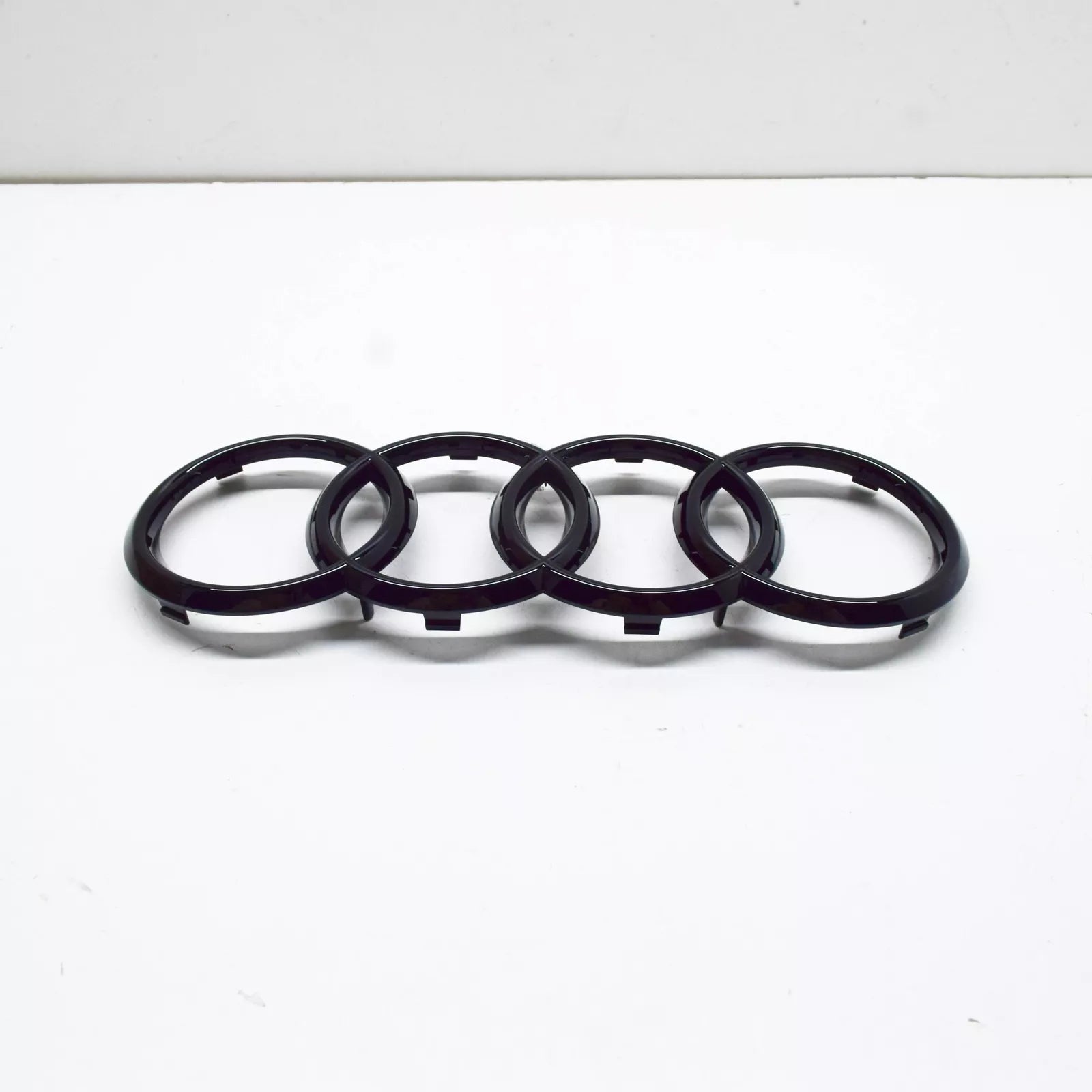 NEW AUDI Q5 FY FRONT BUMPER RADIATOR GRILLE BADGE 80A853605CT94 ORIGINAL