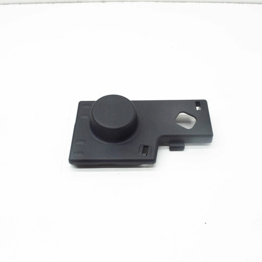 NEW AUDI Q7 4M FRONT RIGHT HEADLIGHT MOUNTING 4M0806584