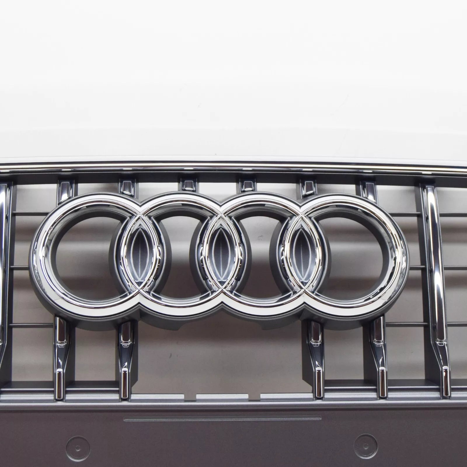 NEW AUDI A6 ALLROAD QUATTRO C7 RADIATOR GRILLE 4G0853651BE1RR OEM