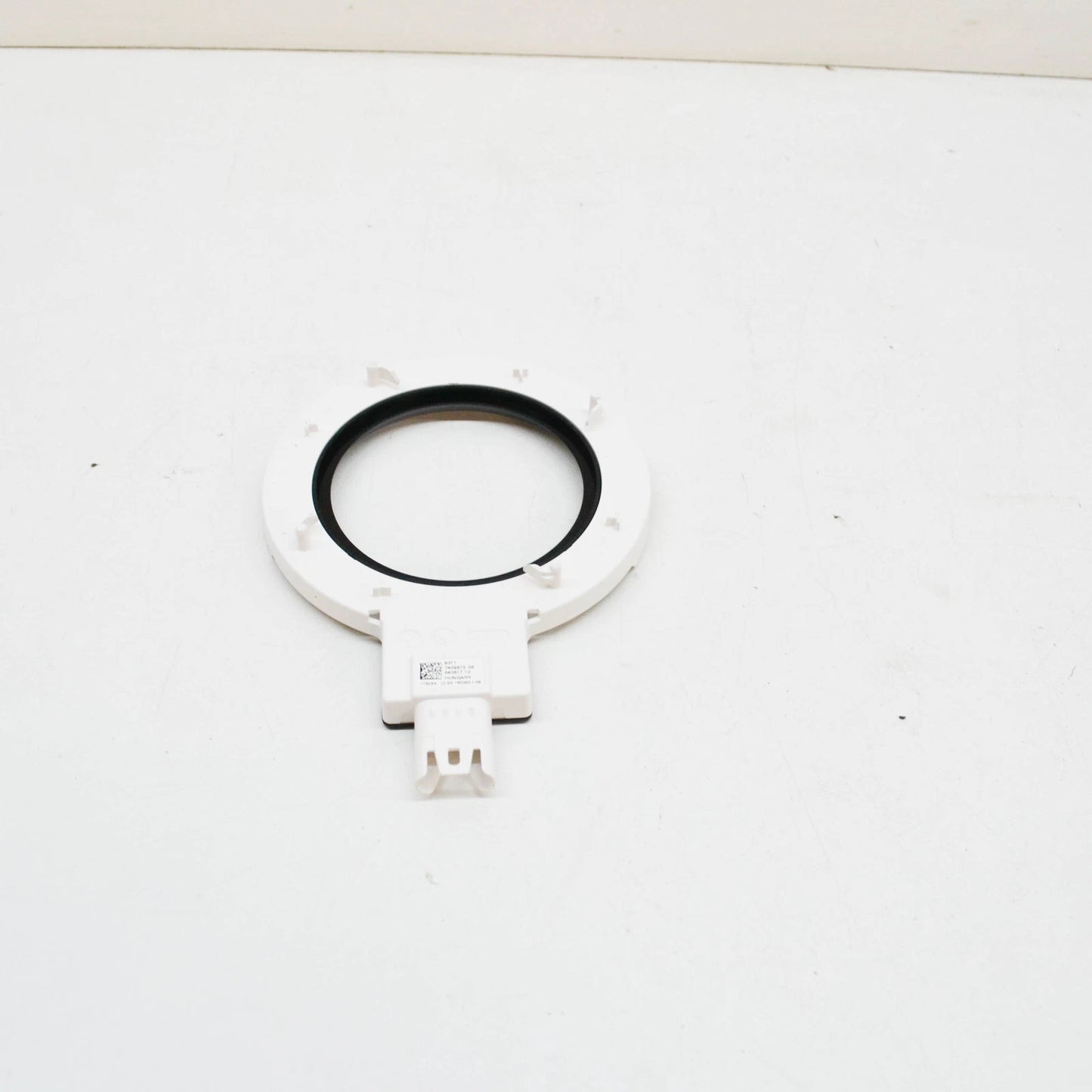 NEW BMW F15 F30N F45 SUV LIGHT UNIT CHARGING SOCKET COVER 7409973 63217409973