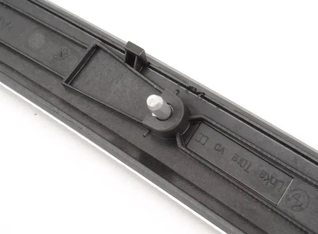NEW BMW 3 CABRIO E93 LEFT DOOR DECOR STRIP 51418049043 8049043 ORIGINAL