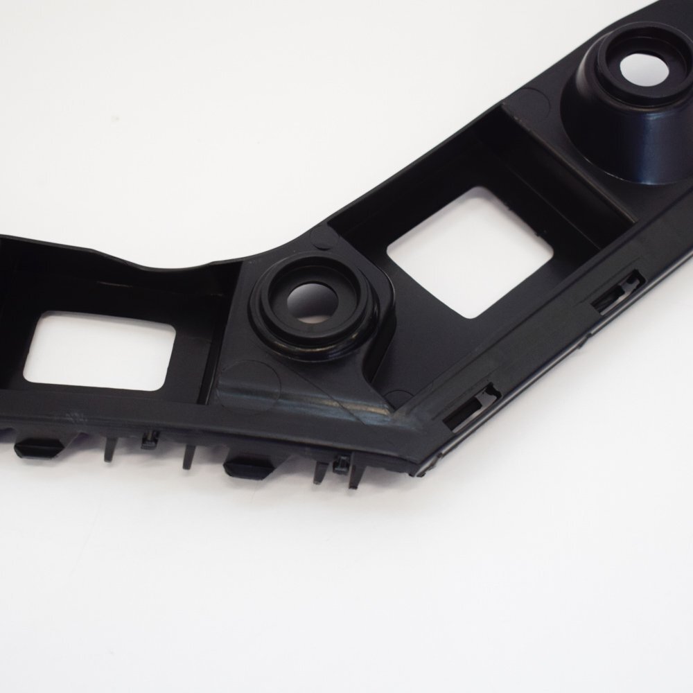 NEW VOLKSWAGEN GOLF MK7 REAR BUMPER LEFT BRACKET GUIDE 5G6807393 ORIGINAL