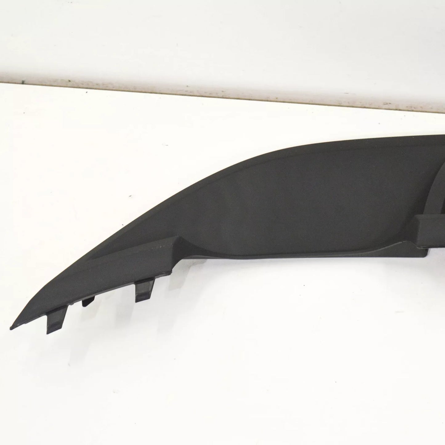 NEW VOLKSWAGEN GOLF MK7 REAR BUMPER DIFFUSER 5G6807568E9B9 ORIGINAL