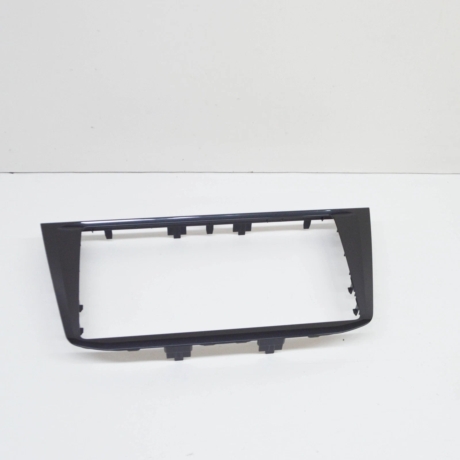 NEW VW TIGUAN AD MK2 DASHBOARD RADIO NAVIGATION UNIT TRIM 5NA858069EEUO ORIGINAL