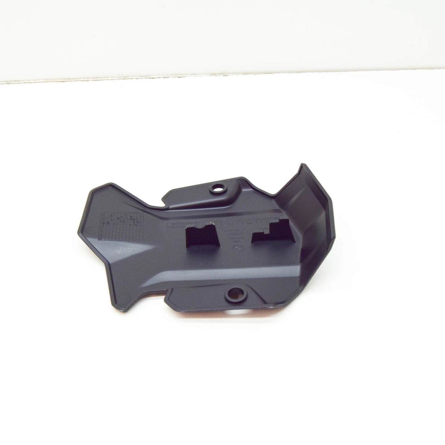 NEW BMW K80 F750 GS SLIPSTREAM DEFLECTOR CENTER 46638564651 ORIGINAL