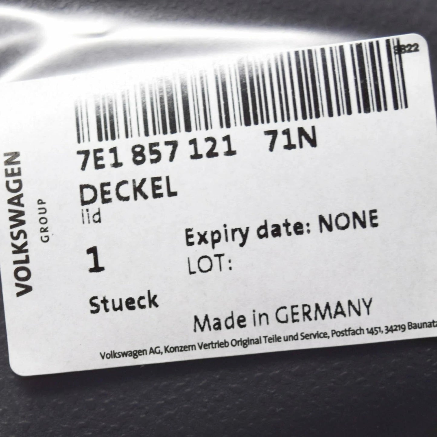 NEW VOLKSWAGEN TRANSPORTER T5 GLOVE BOX LID COVER LHD 7E185712171N ORIGINAL