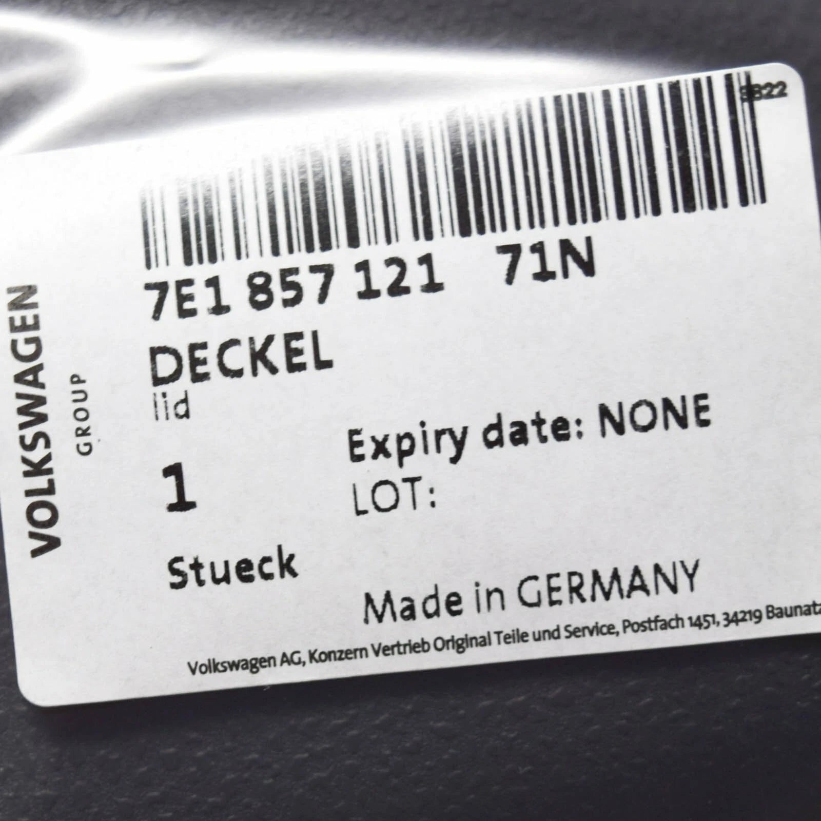 NEW VOLKSWAGEN TRANSPORTER T5 GLOVE BOX LID COVER LHD 7E185712171N ORIGINAL