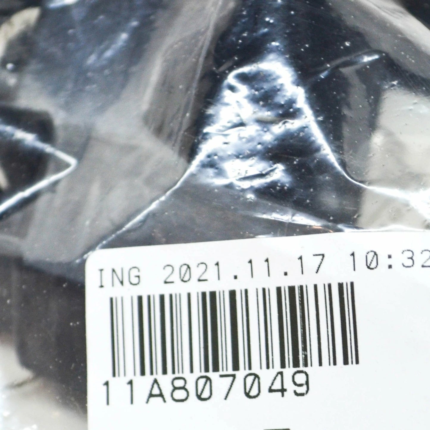 NEW VOLKSWAGEN ID.4 FRONT LEFT BUMPER COVER LOWER BRACKET 11A807049 ORIGINAL