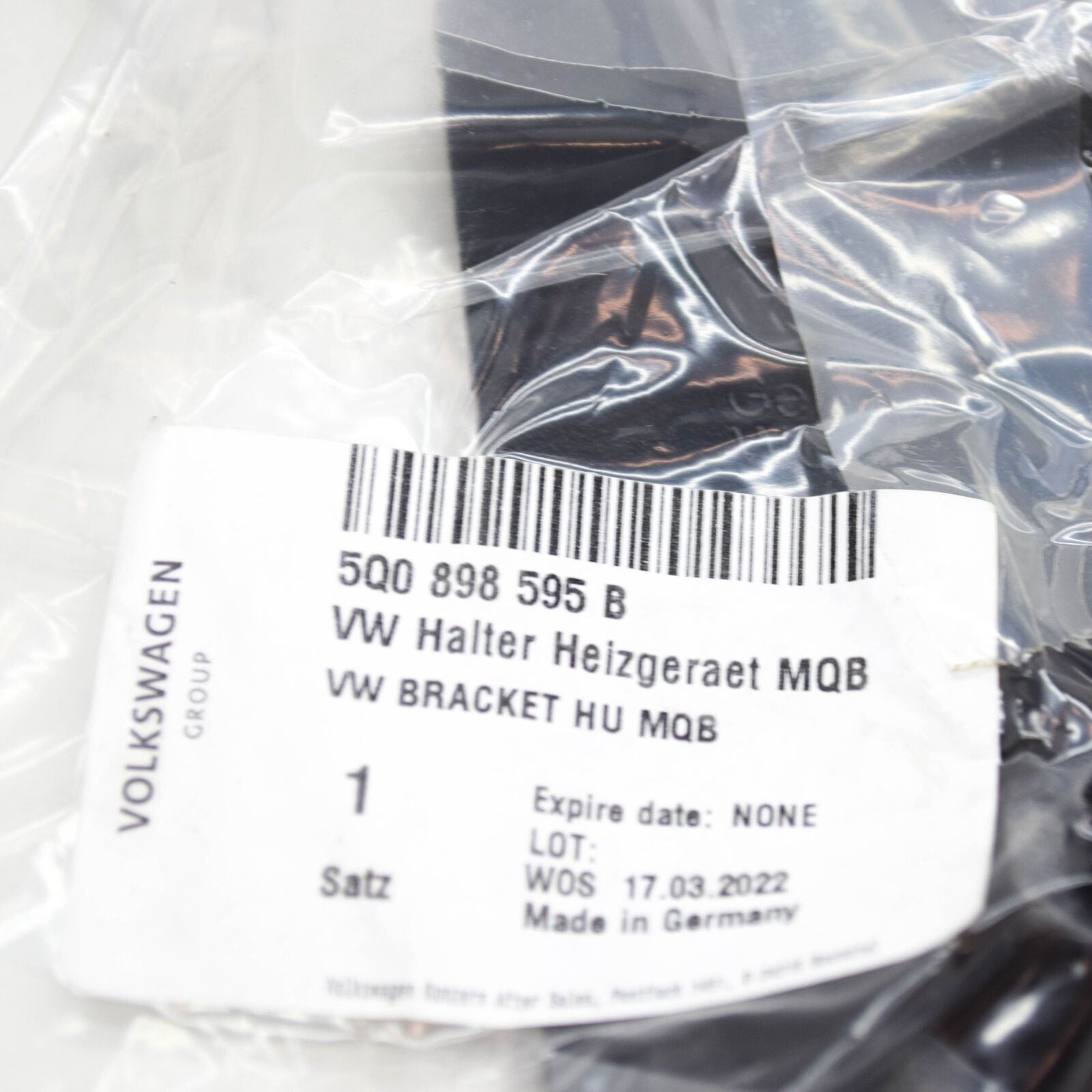 NEW VOLKSWAGEN PASSAT B8 3G HEATER BRACKET 5Q0898595B ORIGINAL