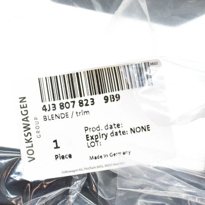 NEW AUDI E-TRON GT FRONT BUMPER CENTER TRIM 4J38078239B9 ORIGINAL