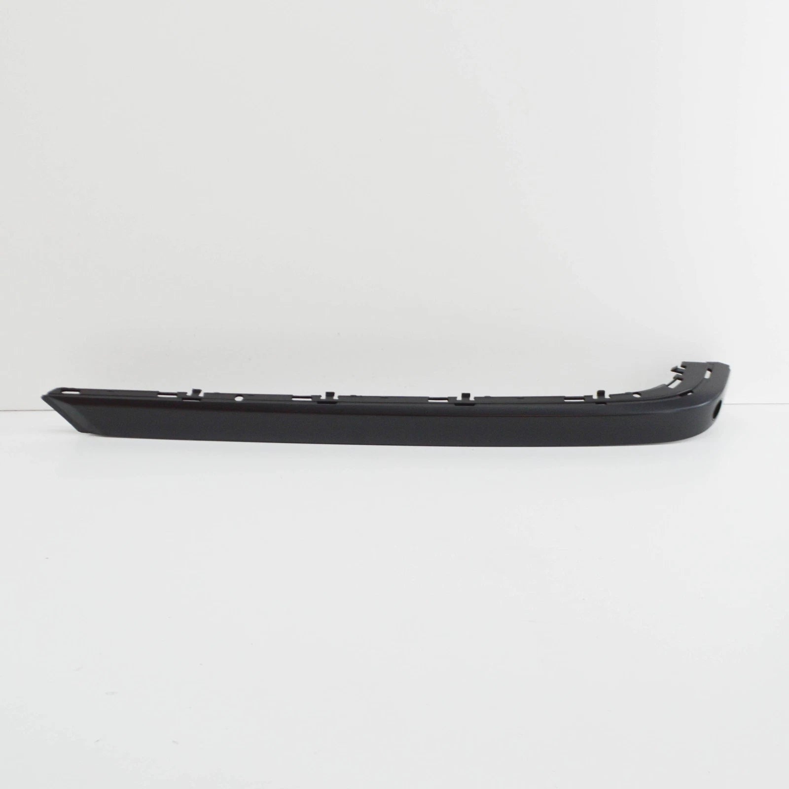 NEW BMW 7 E38 REAR LEFT BUMPER TRIM 8169685 51128169685 ORIGINAL