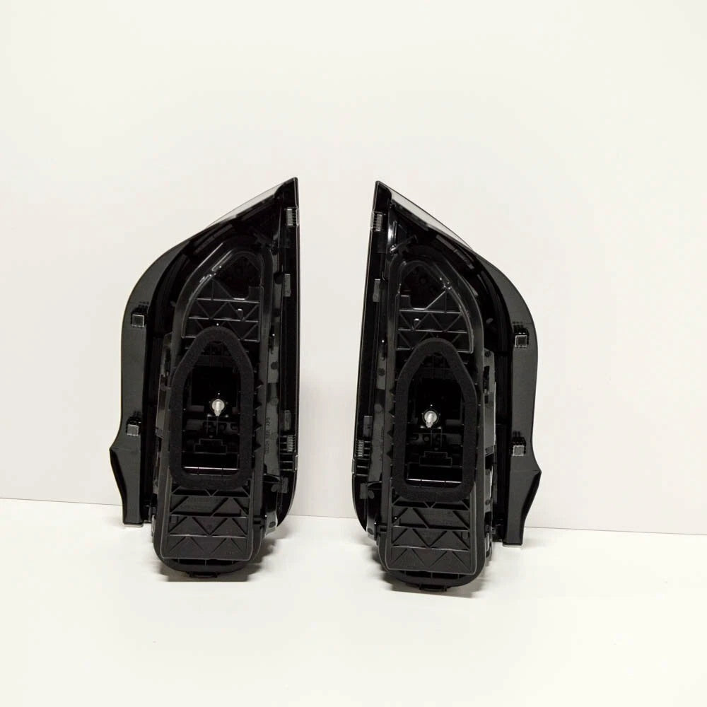 NEW VOLKSWAGEN UP REAR LEFT RIGHT TAILIGHT SET 1S0945095H 1S0945096H