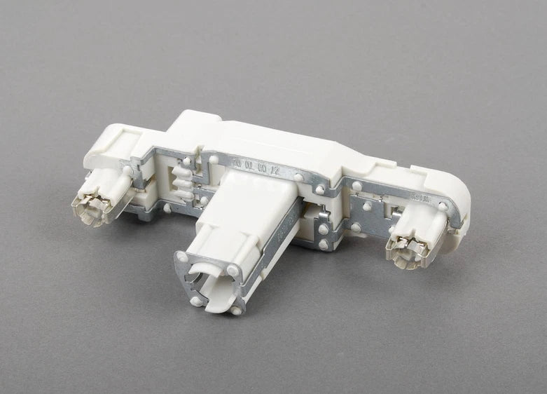 NEW VW CC 09-12 OUTER TAIL LIGHT BULB CARRIER  3C8945257B ORIGINAL