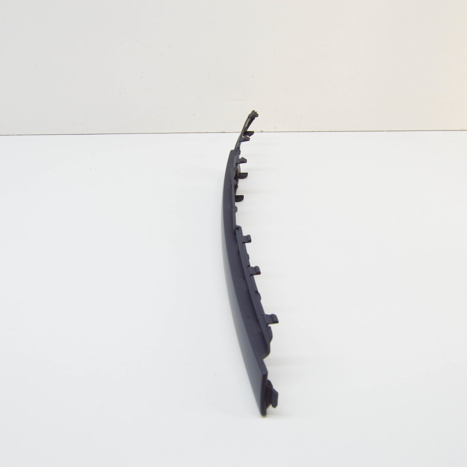 NEW AUDI A8 4E D3 FRONT RIGHT PRIMED BUMPER GUARD 4E0807224ADGRU ORIGINAL