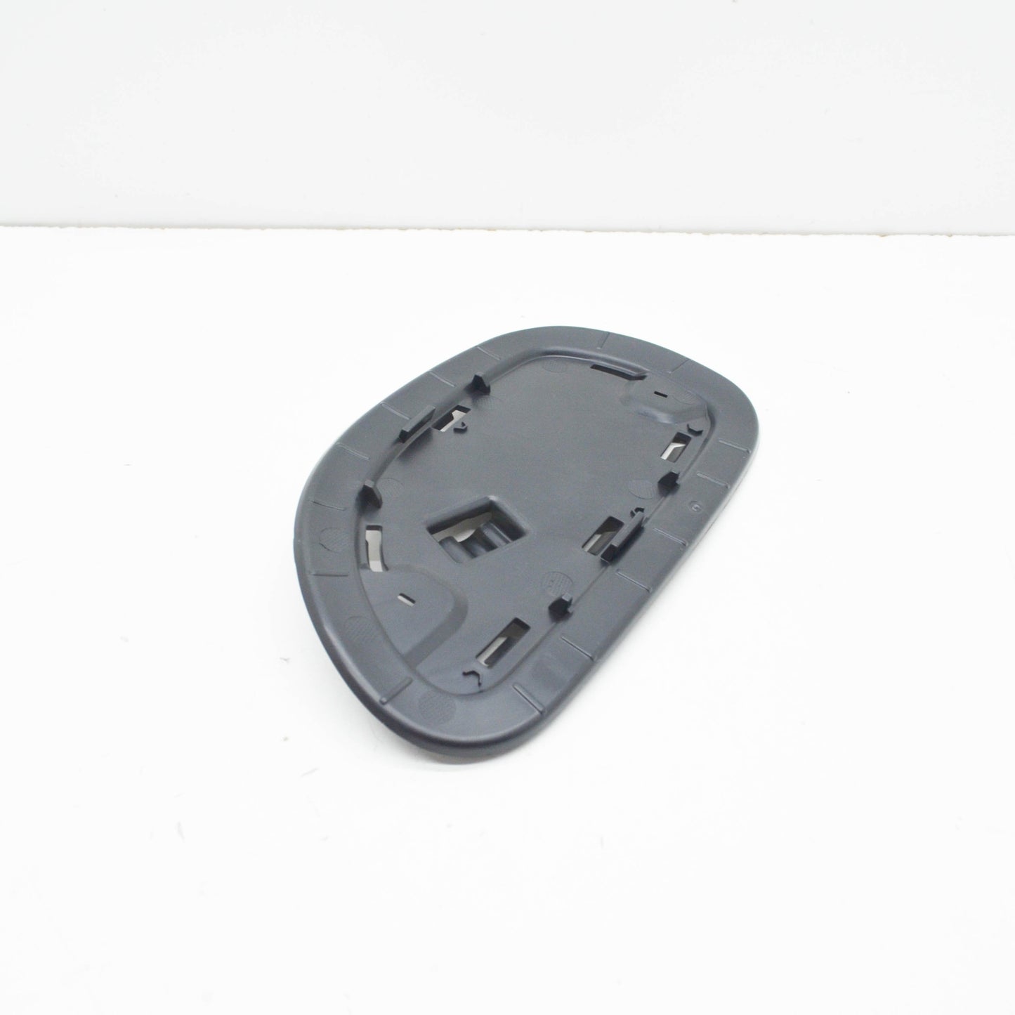 NEW MB GLA X156 FRONT BUMPER LEFT SIDE TRIM INNER HOLDER A1568855500 ORIGINAL