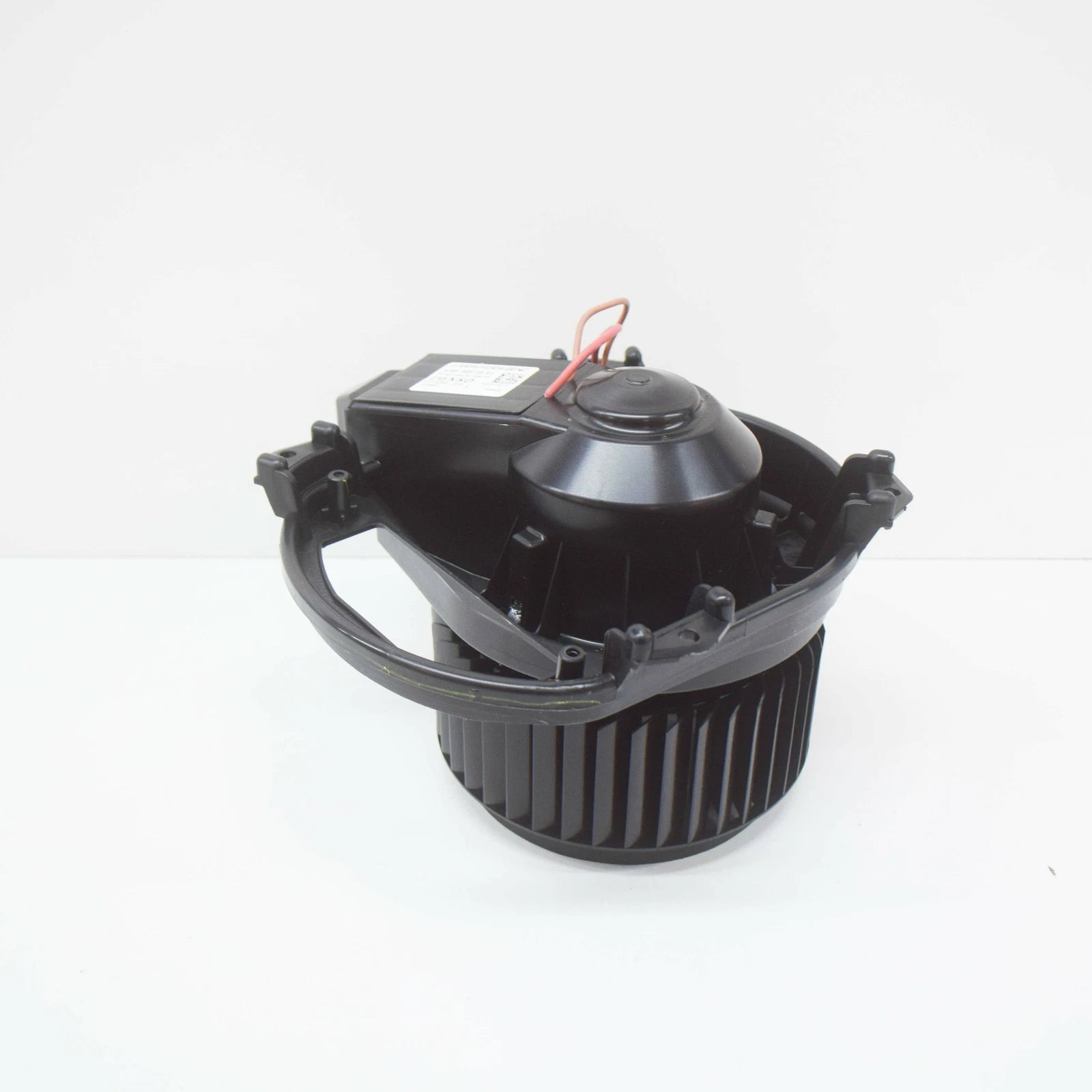 NEW MERCEDES-BENZ CLA COUPE C117 IMPELLER BLOWER MOTOR A2469062501
