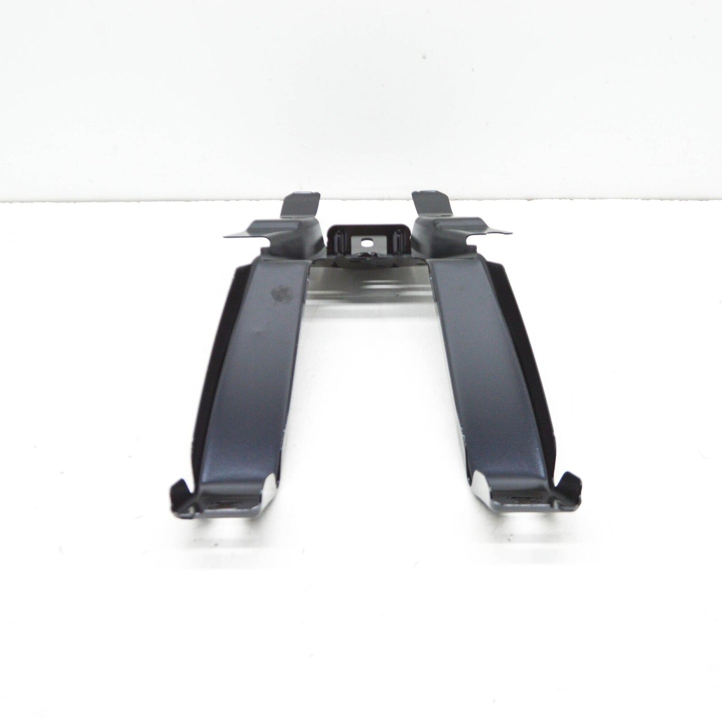 NEW VOLKSWAGEN ID.4 E21 FRONT LEFT LOCK SUPPORT CARRIER 11A805567F ORIGINAL