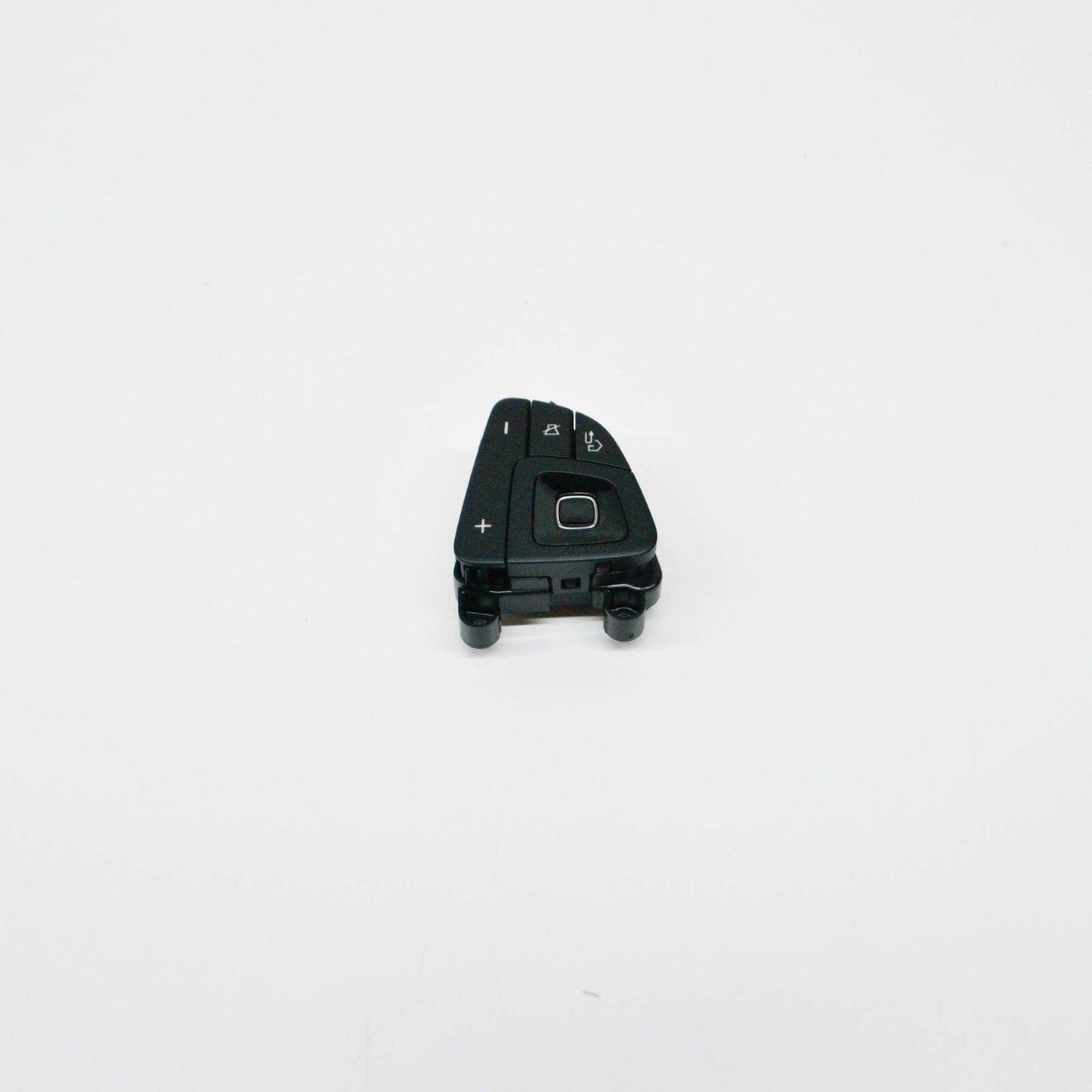 NEW MERCEDES-BENZ E COUPE C238 LEFT STEERING WHEEL SWICH A09990562009107