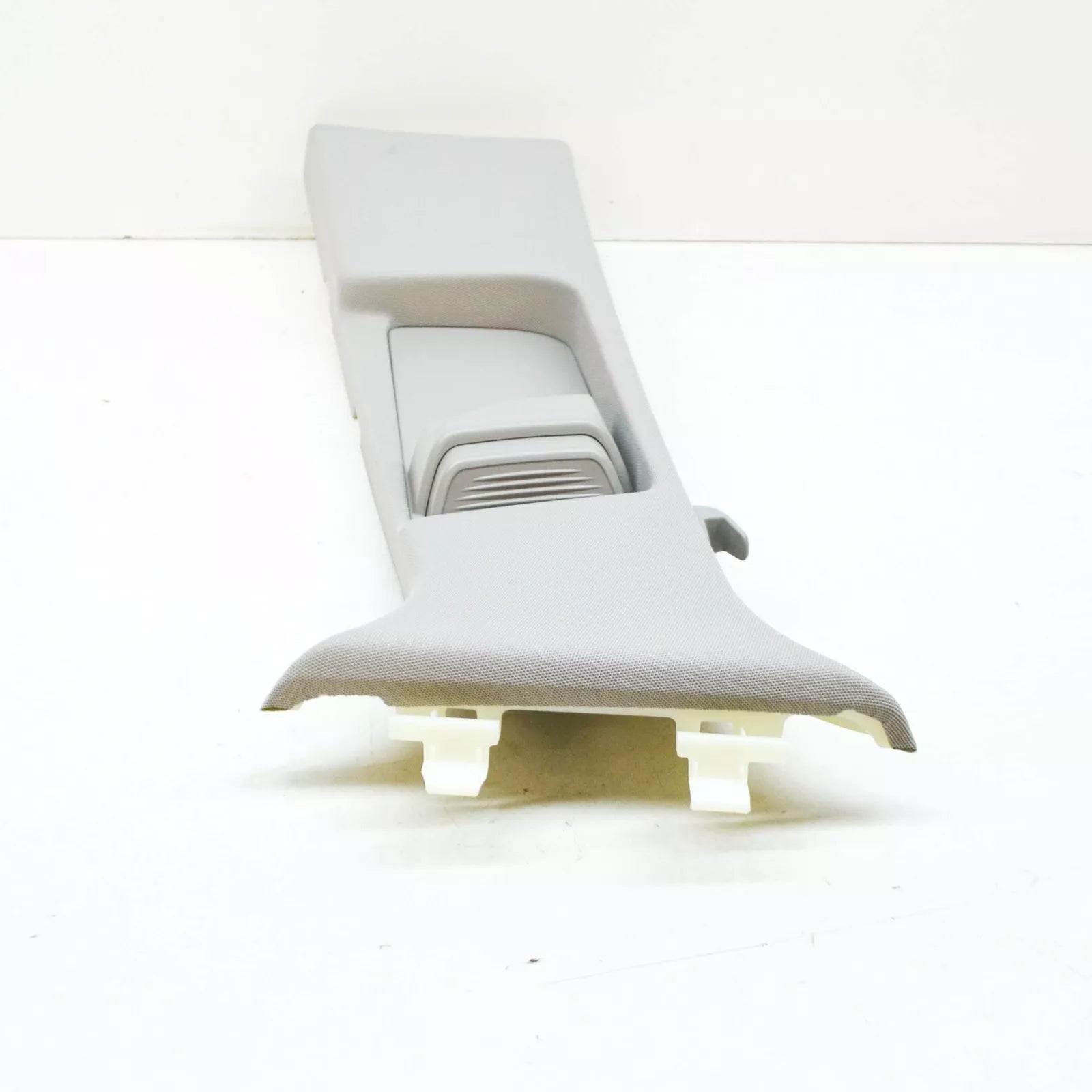 NEW MERCEDES-BENZ E W212 LEFT UPPER SIDE B-PILLAR TRIM A21269019267M36