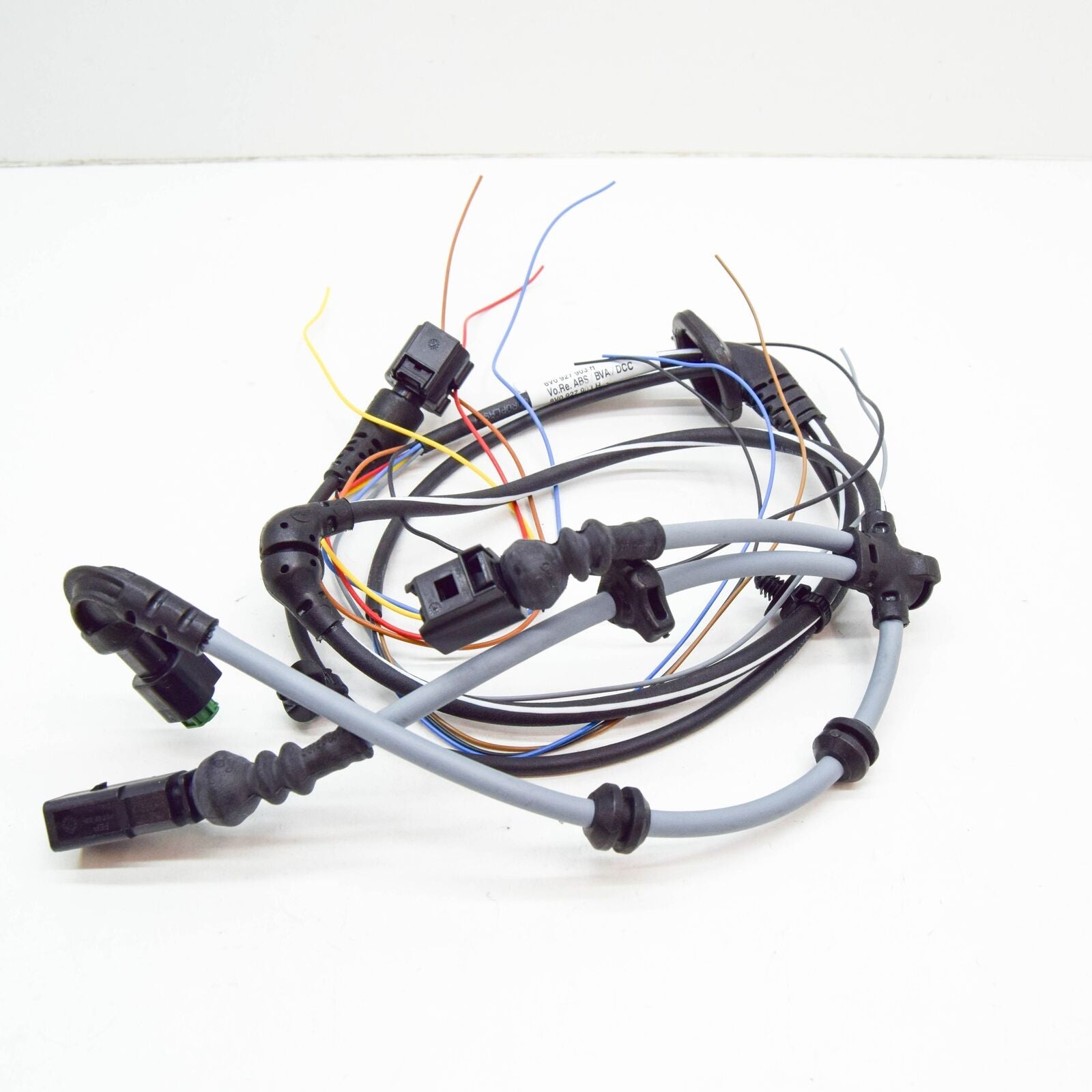 NEW AUDI A3 8V FRONT RIGHT SPEED SENSOR WIRING HARNESS 8V0927903H ORIGINAL