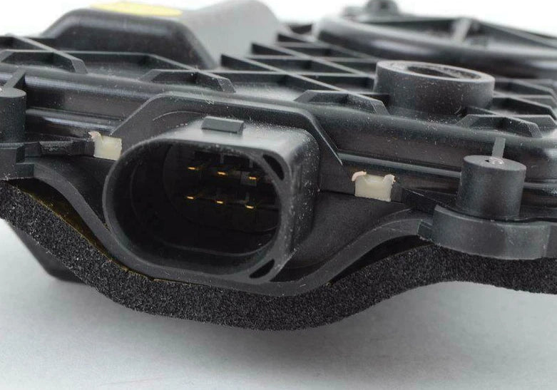 NEW VOLKSWAGEN PHAETON GP2 FRONT DOOR LOCK DRIVE UNIT 3D0837059B ORIGINAL