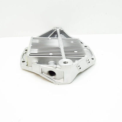 NEW MERCEDES-BENZ C W205 REAR AXLE HOUSING END COVER A2053513700 ORIGINAL