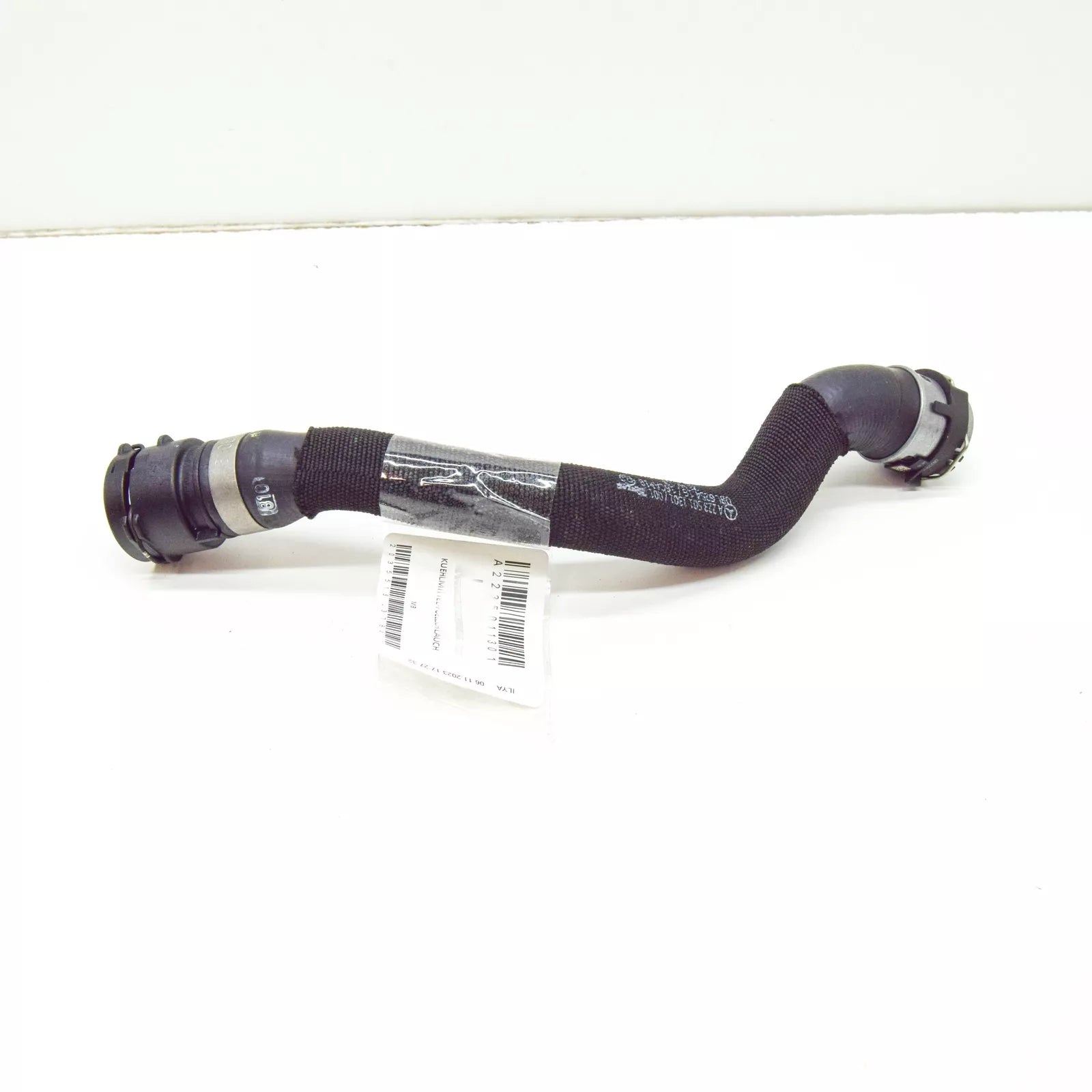 NEW MERCEDES-BENZ S W223 COOLANT HOSE PIPE A2235011301 ORIGINAL
