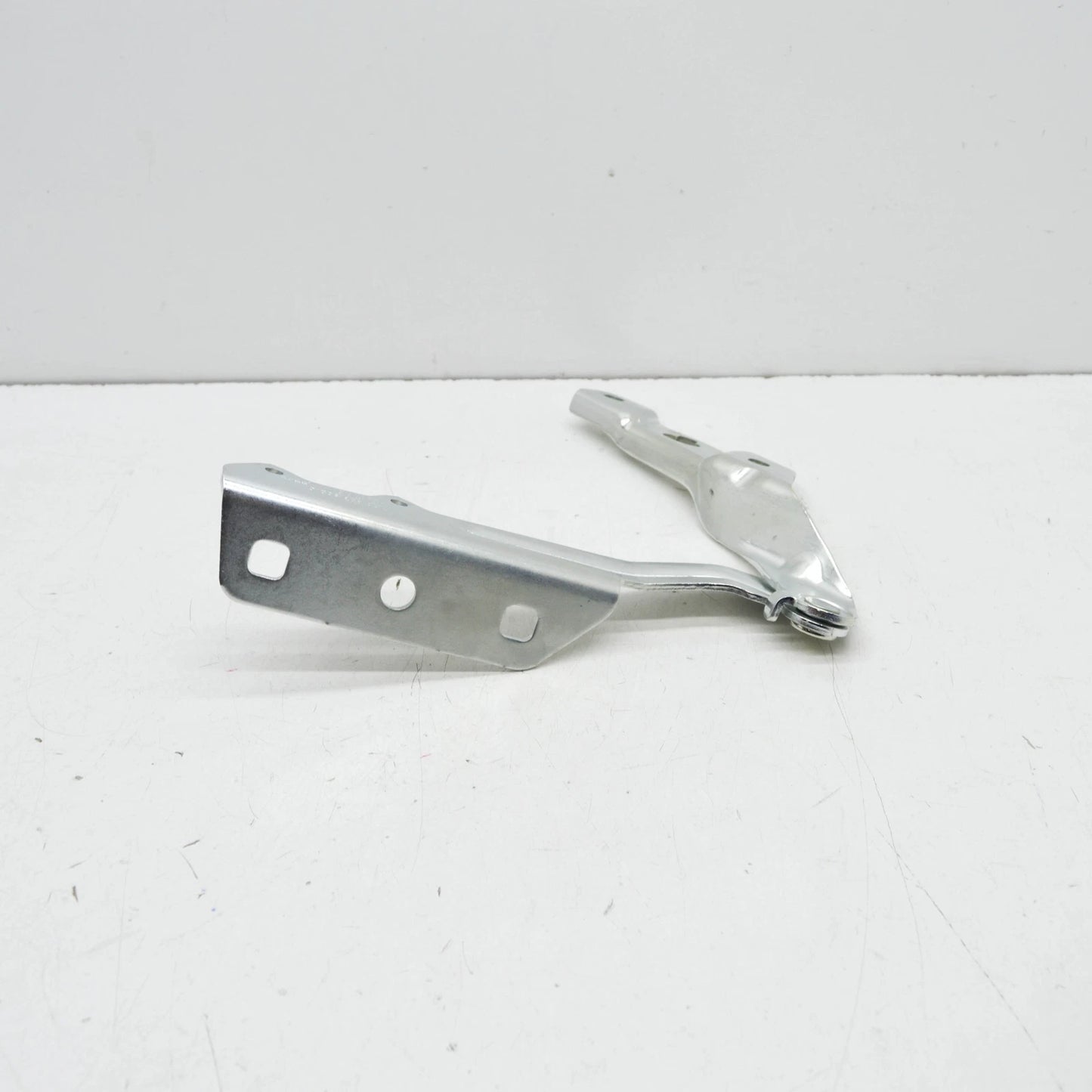 NEW VOLKSWAGEN CRAFTER SZ FRONT RIGHT BONNET HOOD HINGE 7C0823302C