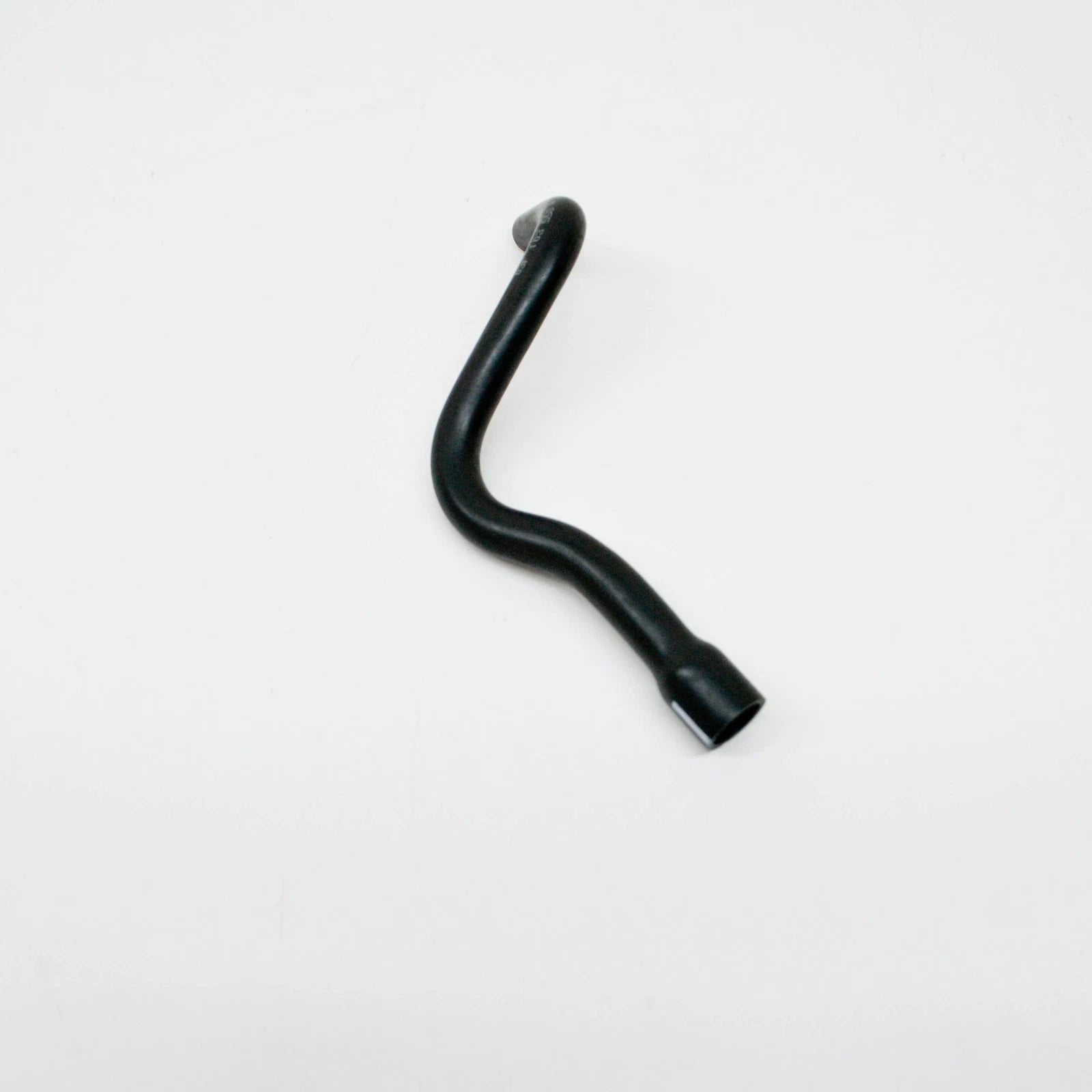 NEW AUDI A1 8X1,8XK ENGINE BREATHER VENT HOSE 03F103560A ORIGINAL