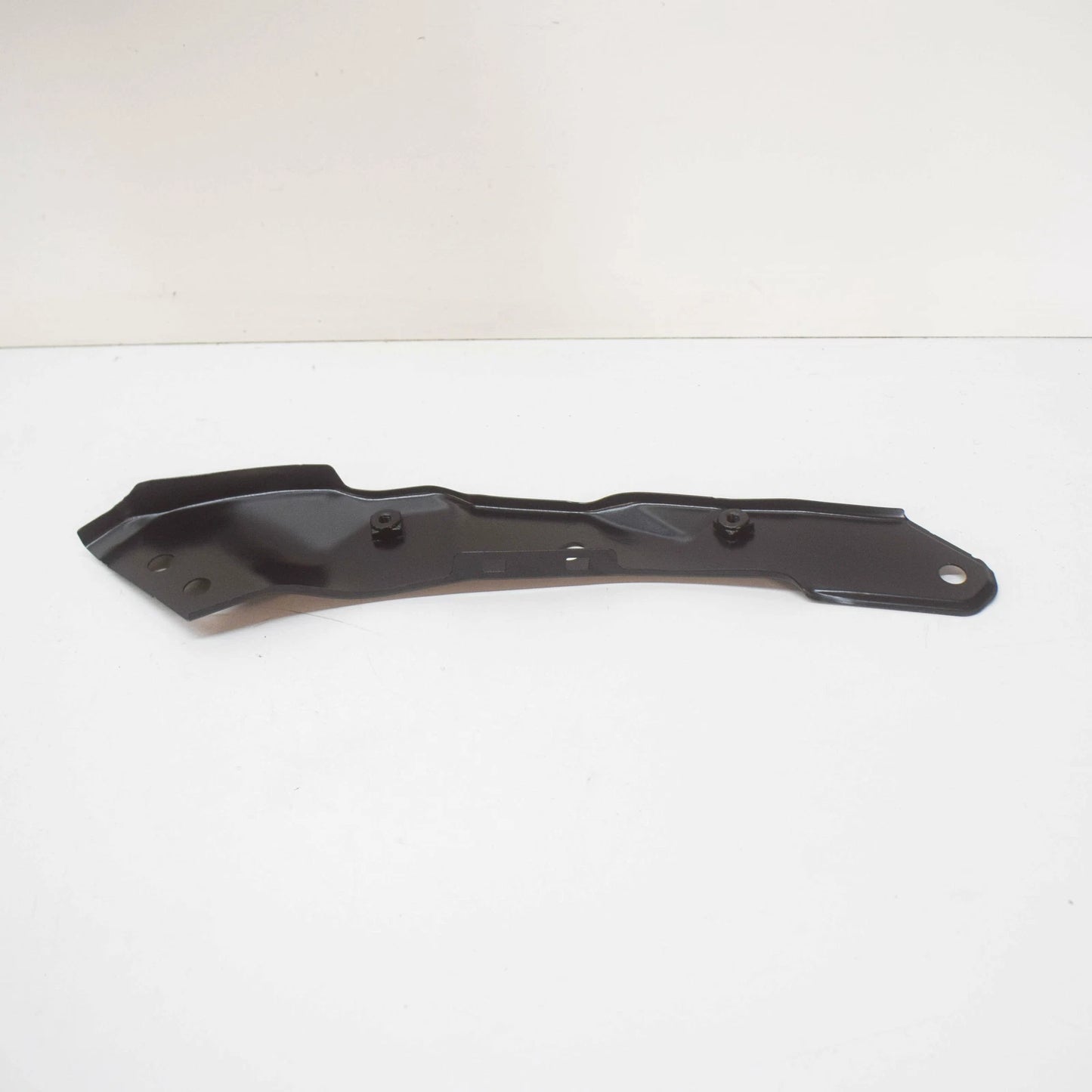 NEW VOLKSWAGEN GOLF MK6 RADIATOR LEFT UPPER BRACKET 5K0806929B 2010