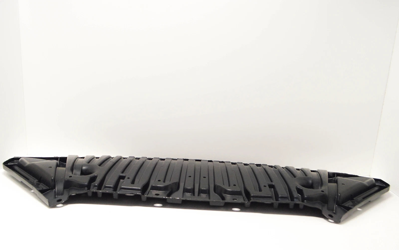 NEW MERCEDES-BENZ E-CLASS C207 FRONT DEFLECTOR A2075240930 2014 ORIGINAL