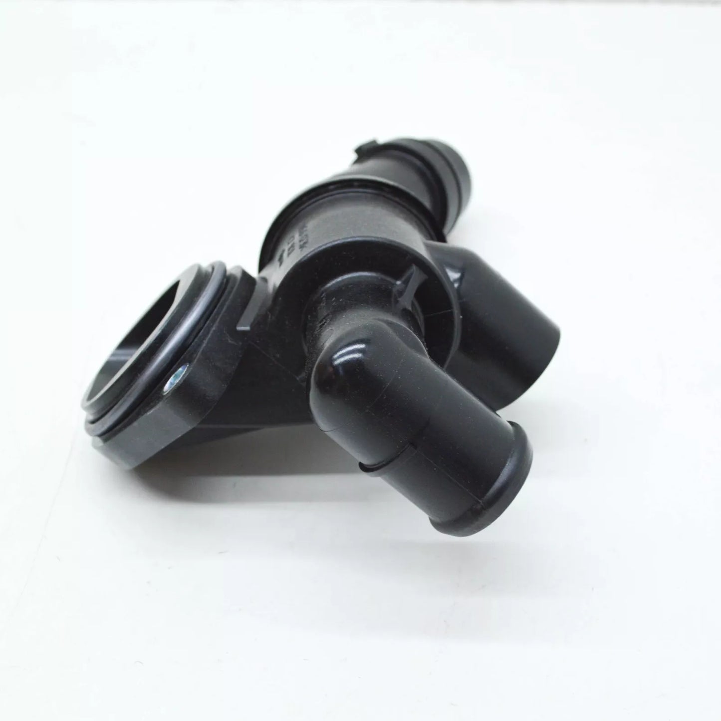 NEW AUDI TT 8J THERMOSTAT HOUSING 06F121111H 2.0 PETROL