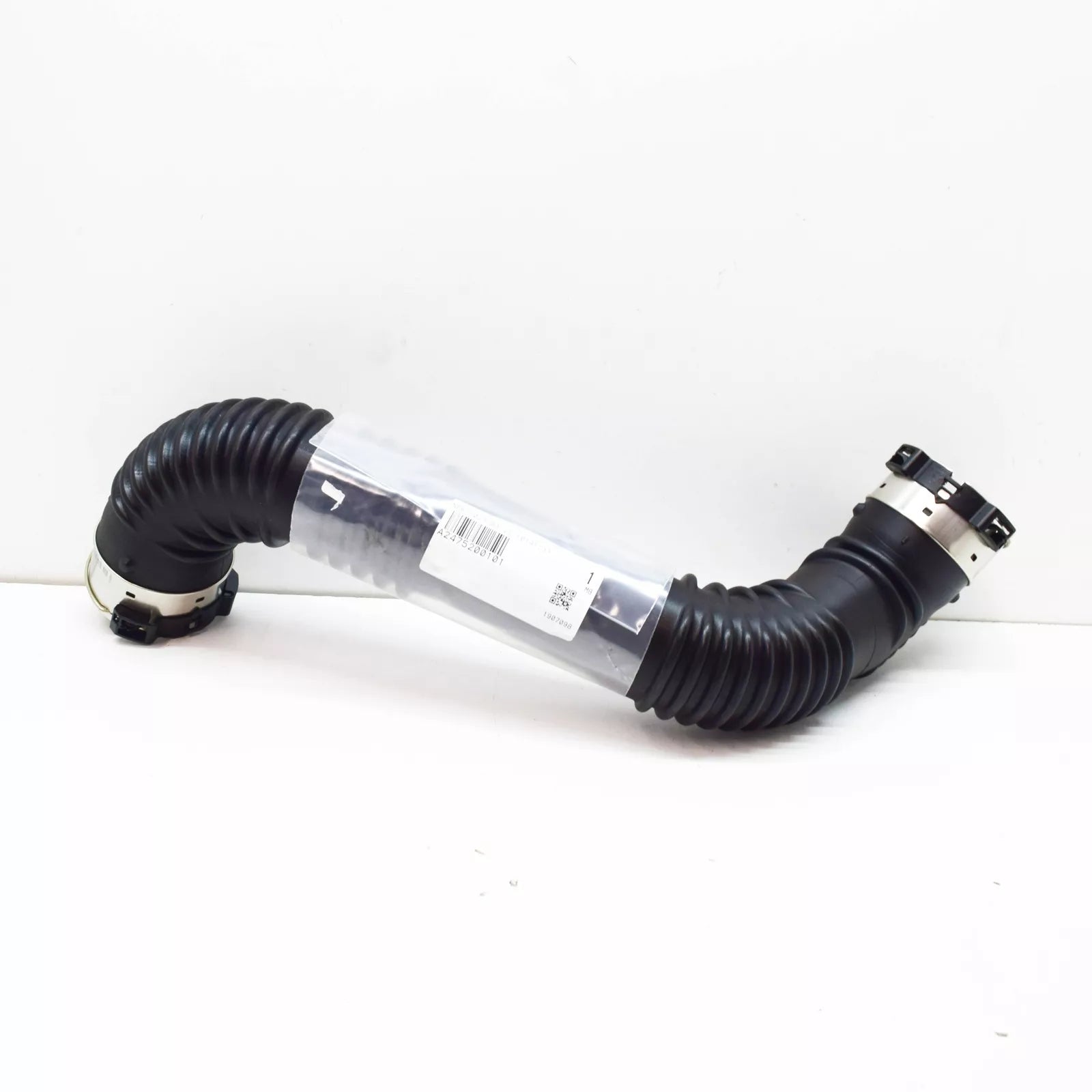 NEW MERCEDES-BENZ A W177 LEFT SIDE INTERCOOLER HOSE A2475200101 ORIGINAL