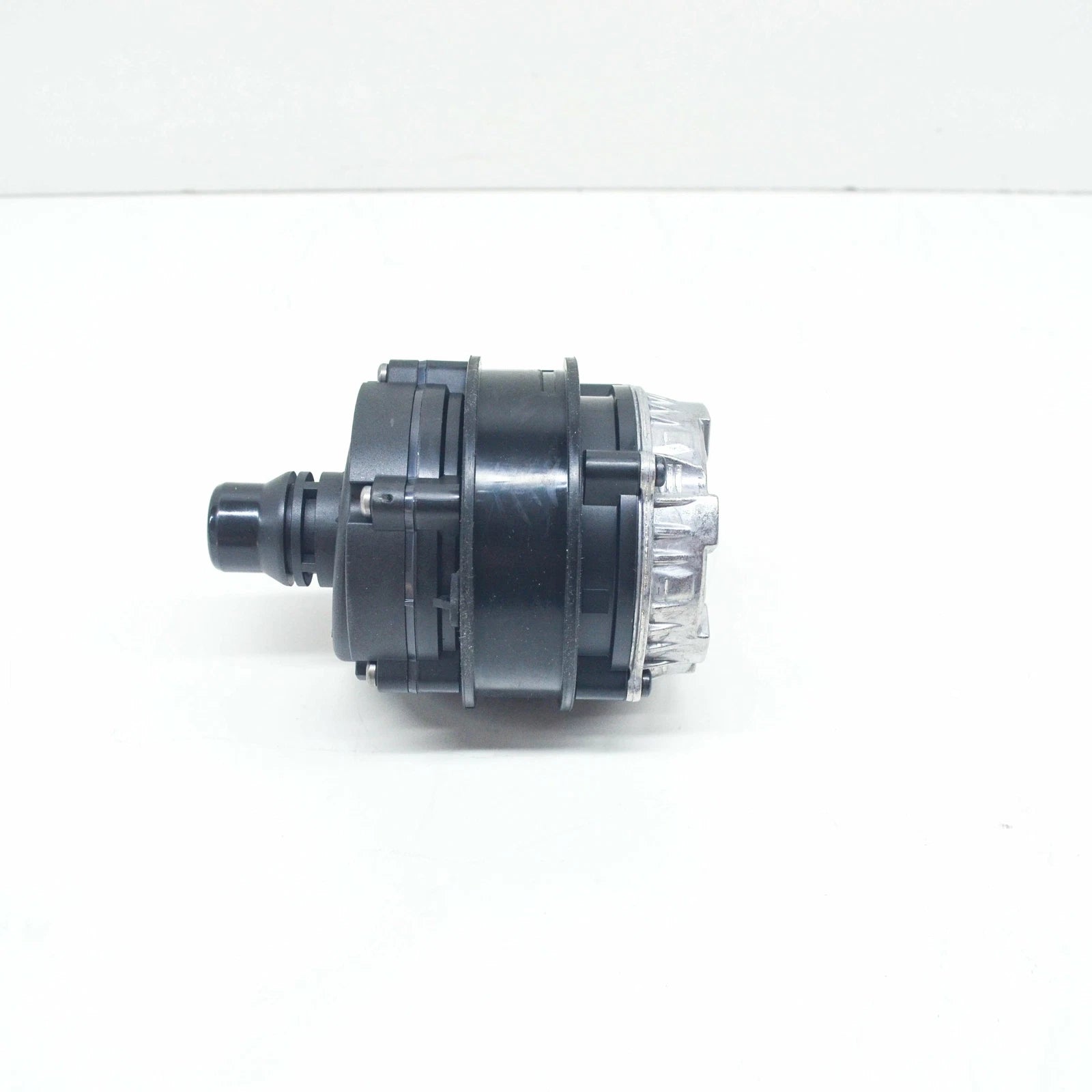 NEW MERCEDES-BENZ C-CLASS W205 ADDITIONAL WATER PUMP A0005002686