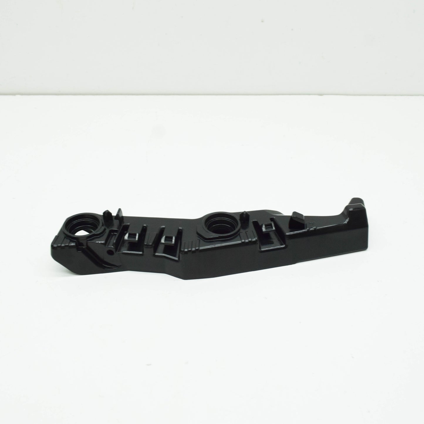 NEW AUDI E-TRON SPORTBACK FRONT RIGHT BUMPER SECTION BRACKET 4KE807284 ORIGINAL