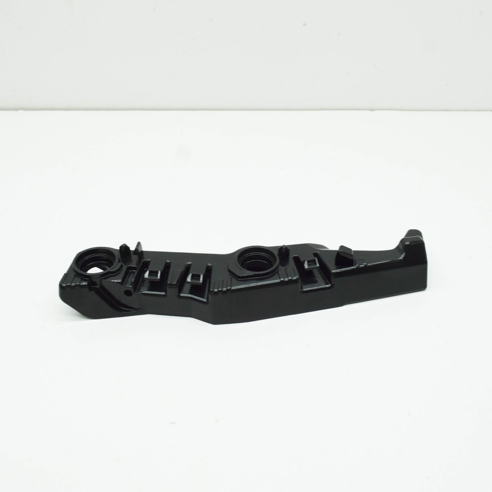 NEW AUDI E-TRON SPORTBACK FRONT RIGHT BUMPER SECTION BRACKET 4KE807284 ORIGINAL