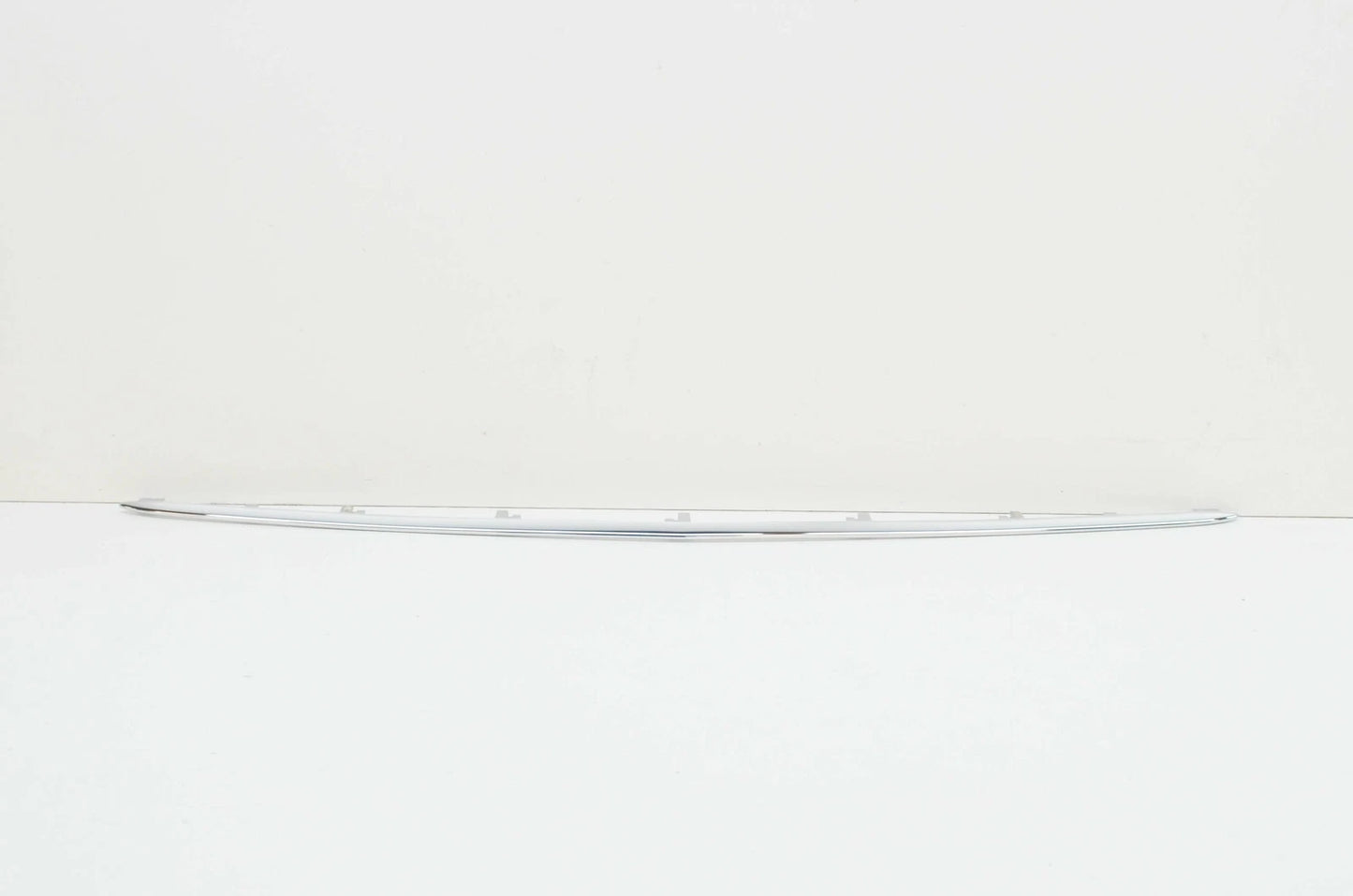 NEW MERCEDES-BENZ S W222 FRONT BUMPER LOWER TRIM STRIP A2228851600