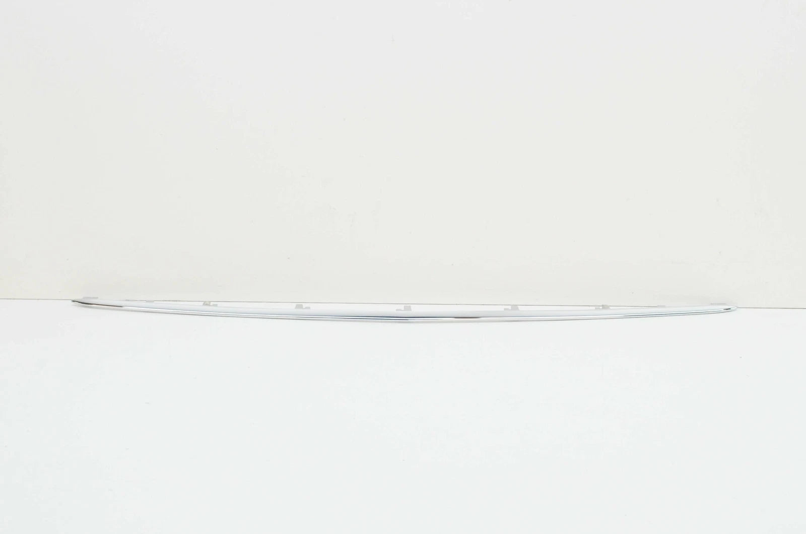 NEW MERCEDES-BENZ S W222 FRONT BUMPER LOWER TRIM STRIP A2228851600