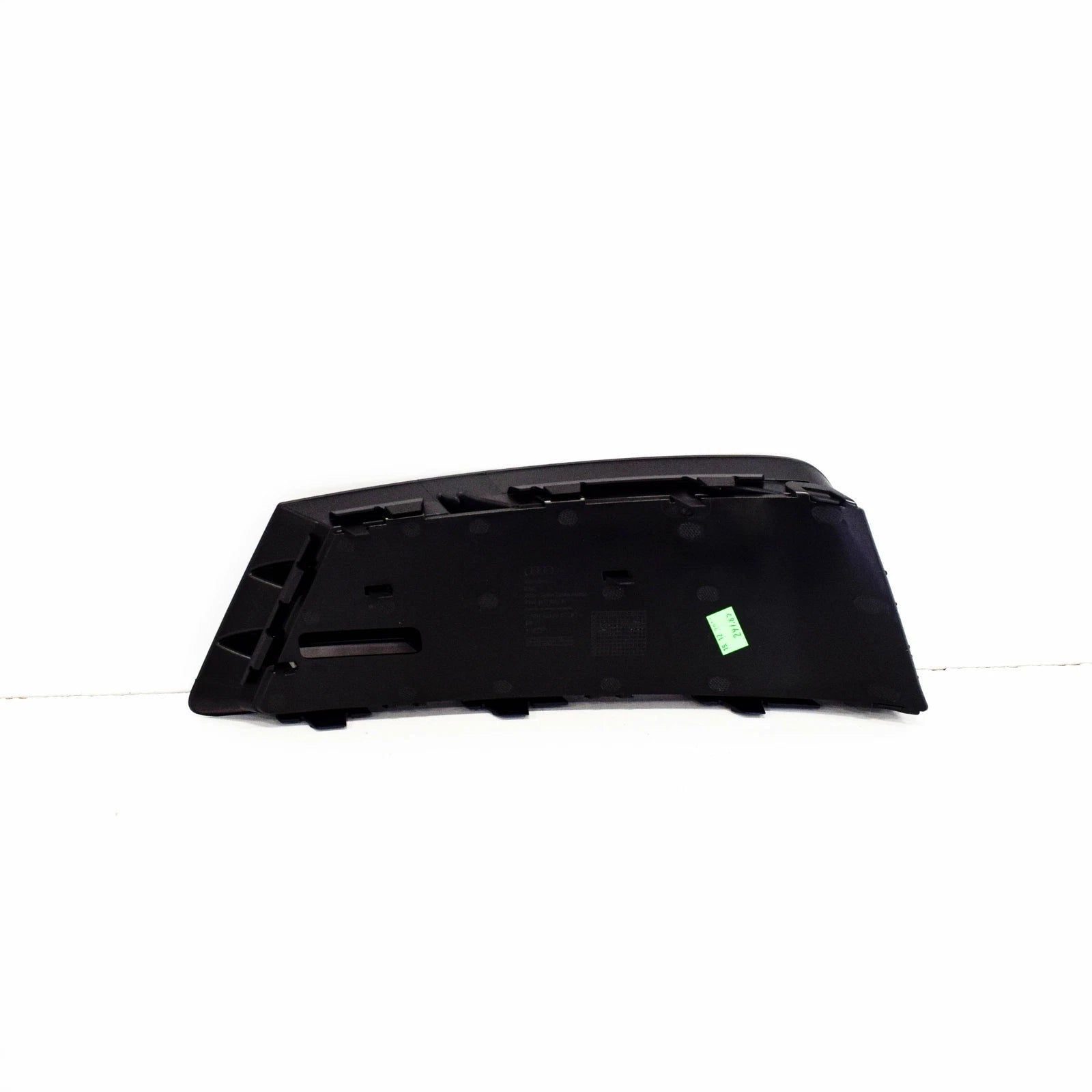 NEW AUDI A4 B9 FRONT BUMPER RIGHT GRILLE 8W0807682RRU6 2017