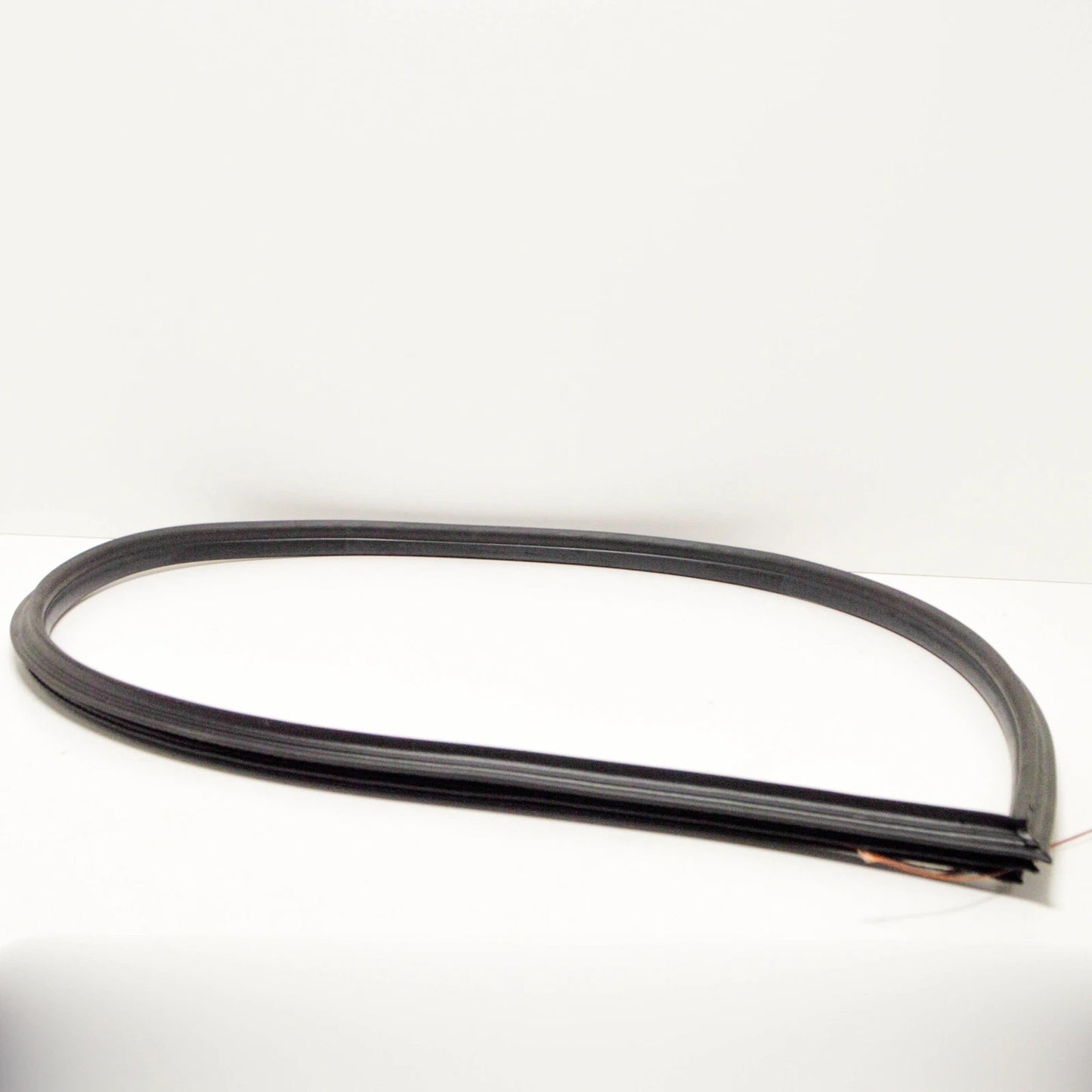 NEW BMW 3 COMPACT E46 REAR SIDE WINDOW SEAL 51727047349 7047349 ORIGINAL