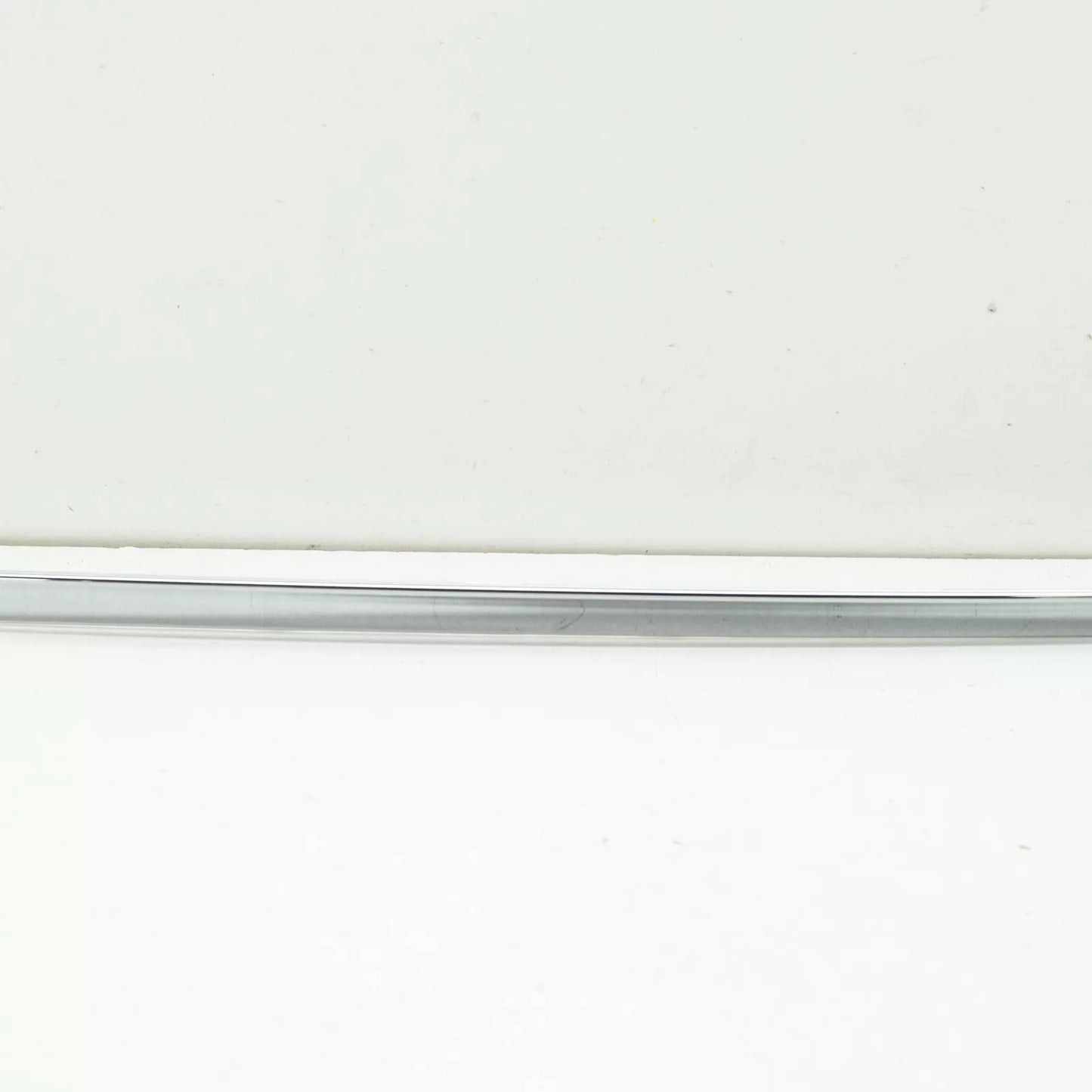 NEW MERCEDES-BENZ S W221 REAR LID MOULDING A2217580181 ORIGINAL