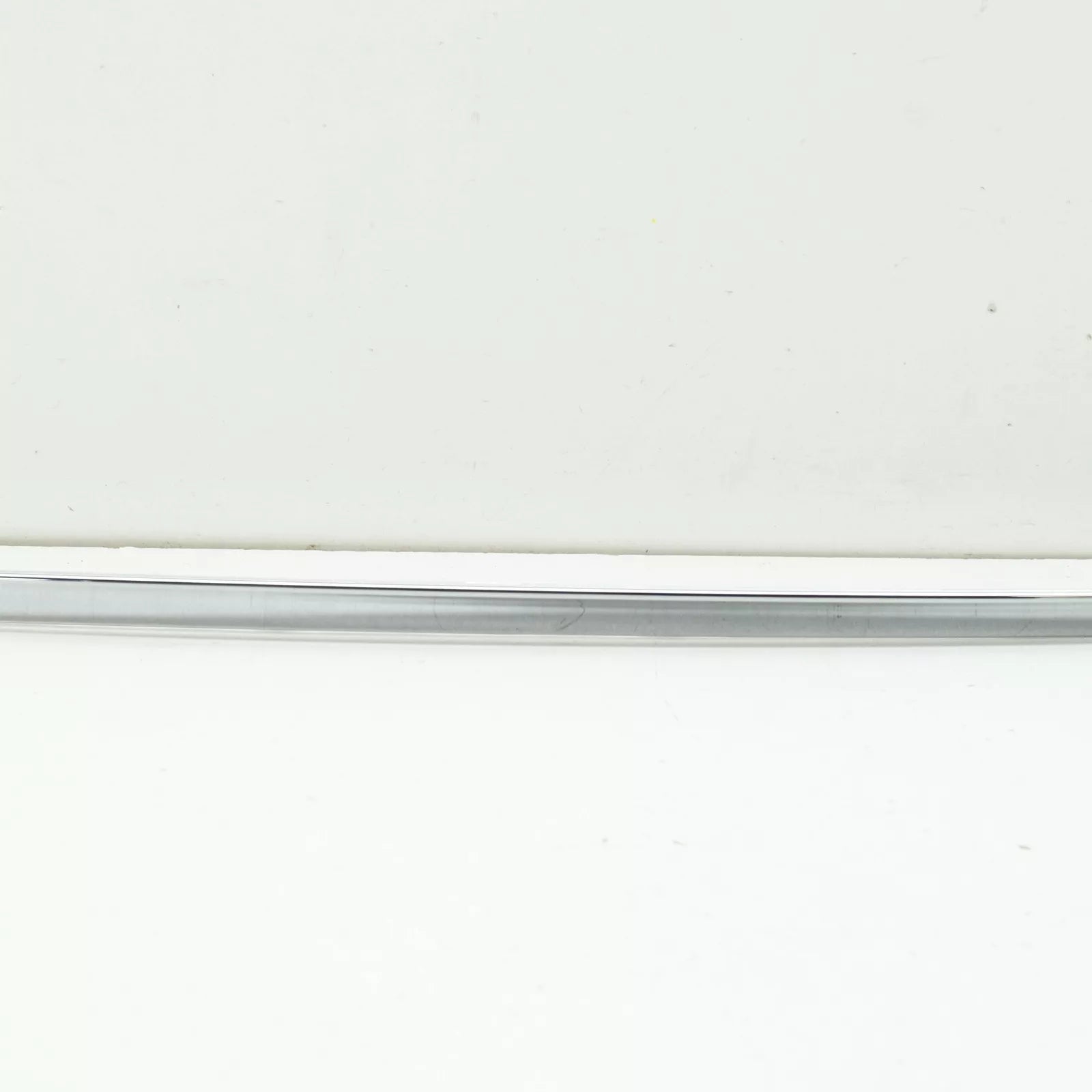 NEW MERCEDES-BENZ S W221 REAR LID MOULDING A2217580181 ORIGINAL
